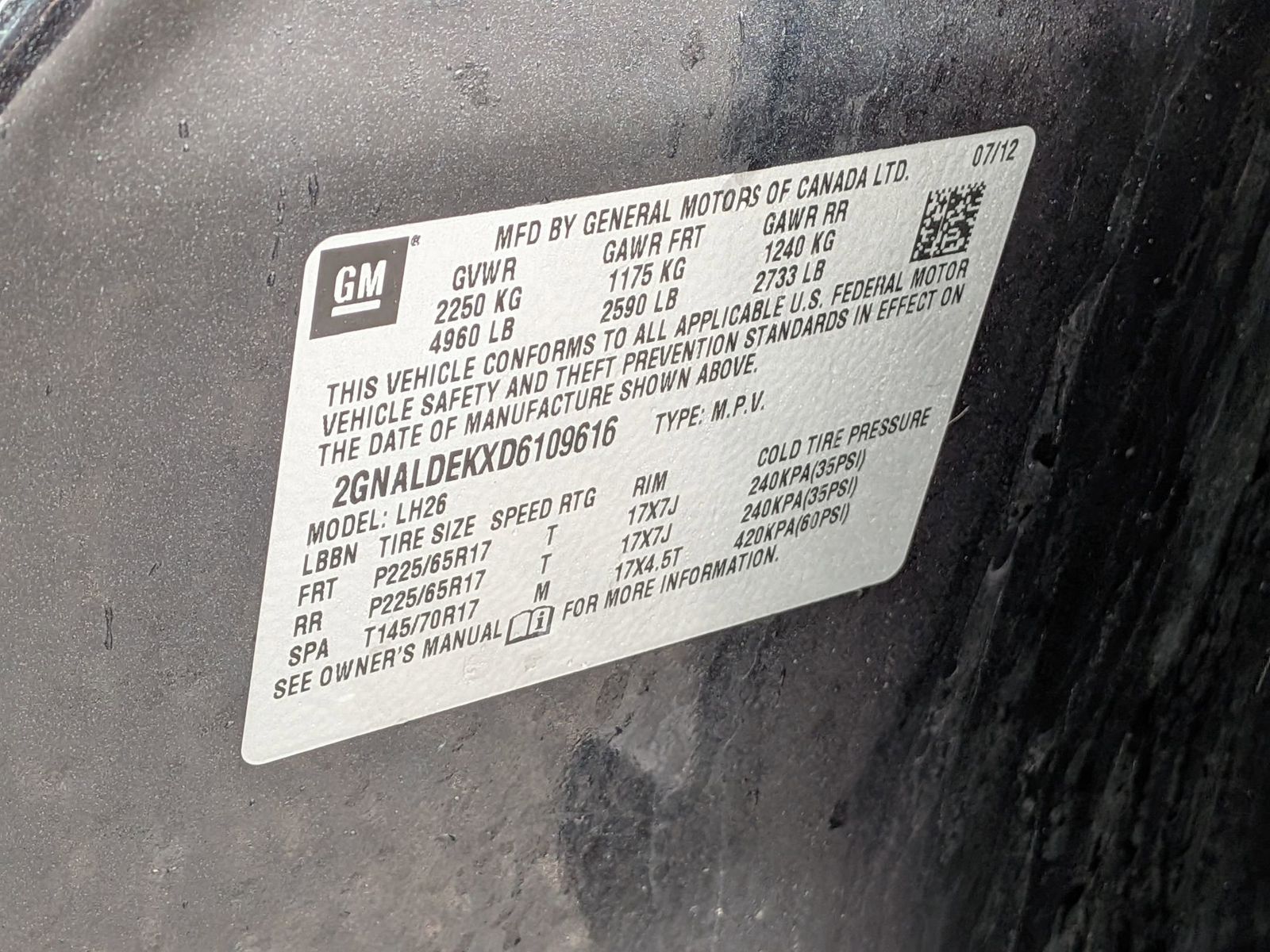 Thumbnail: 2013 Chevrolet Equinox - 13