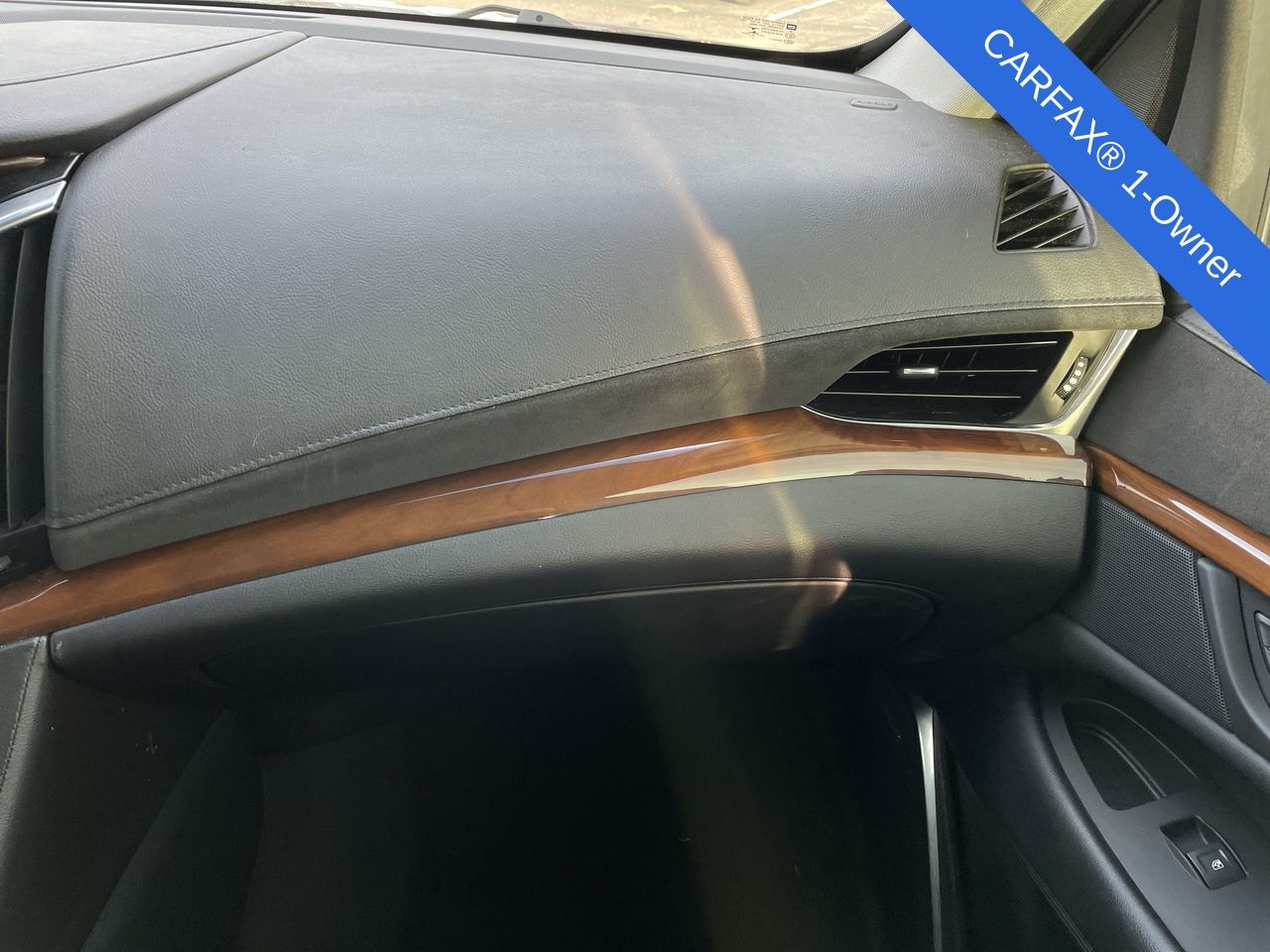 Thumbnail: 2018 Cadillac Escalade - 20