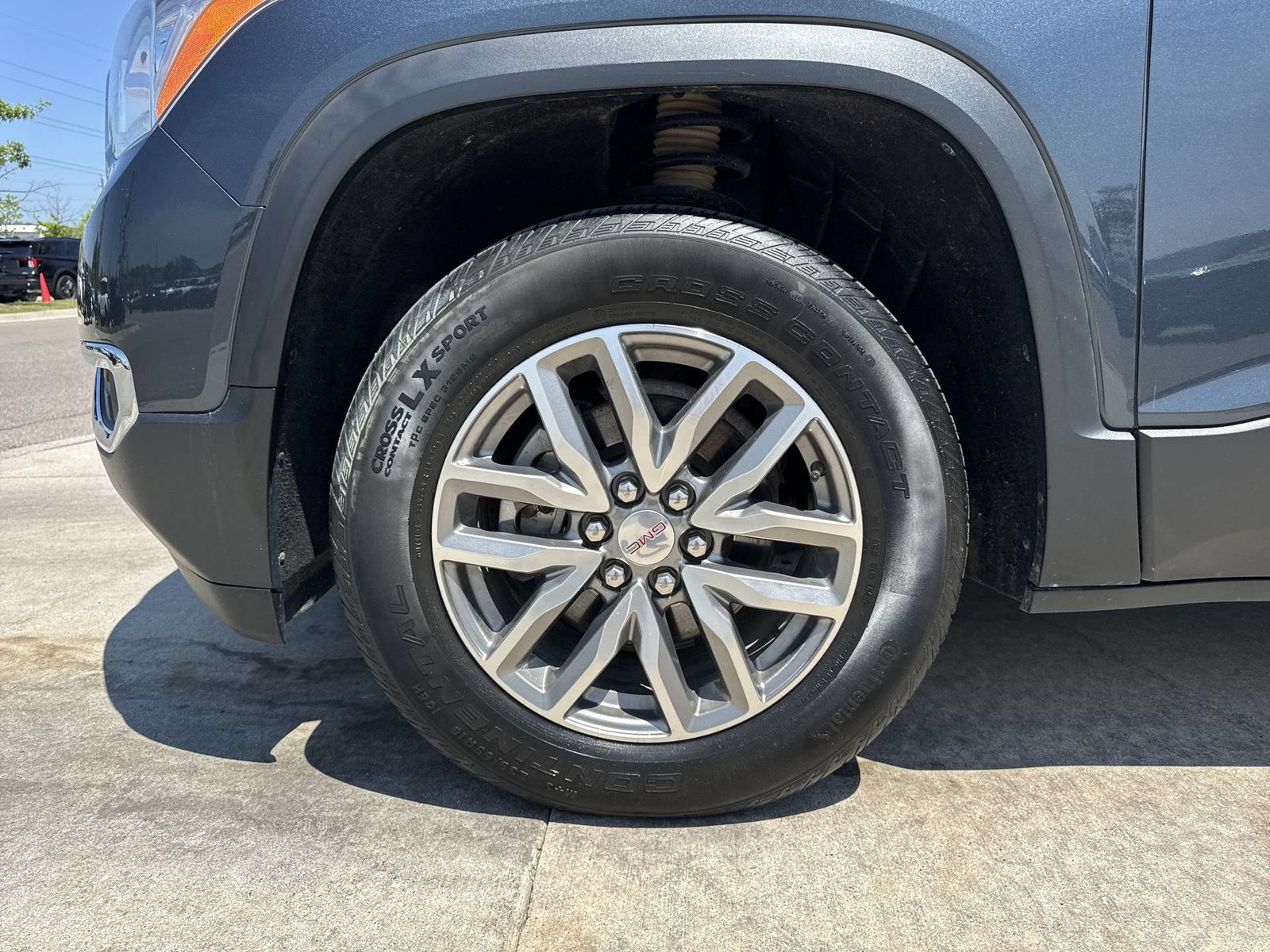 Thumbnail: 2019 GMC Acadia - 16