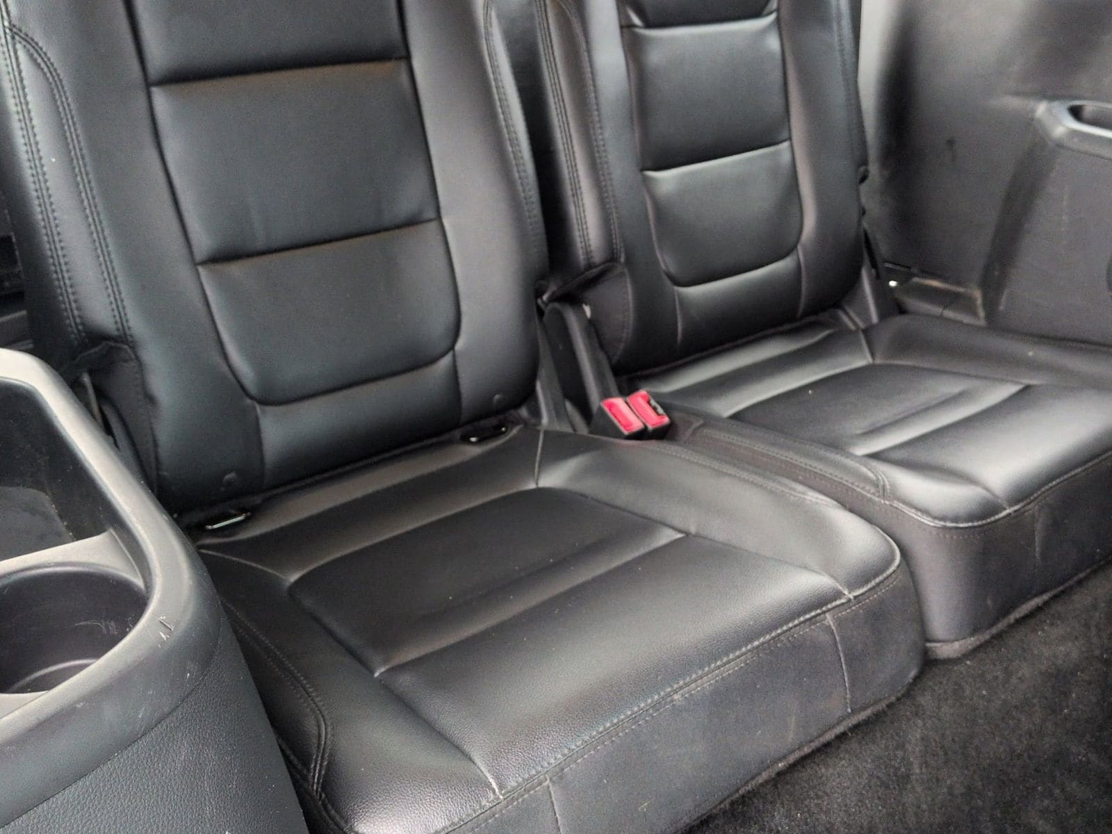 Thumbnail: 2016 Ford Explorer - 26