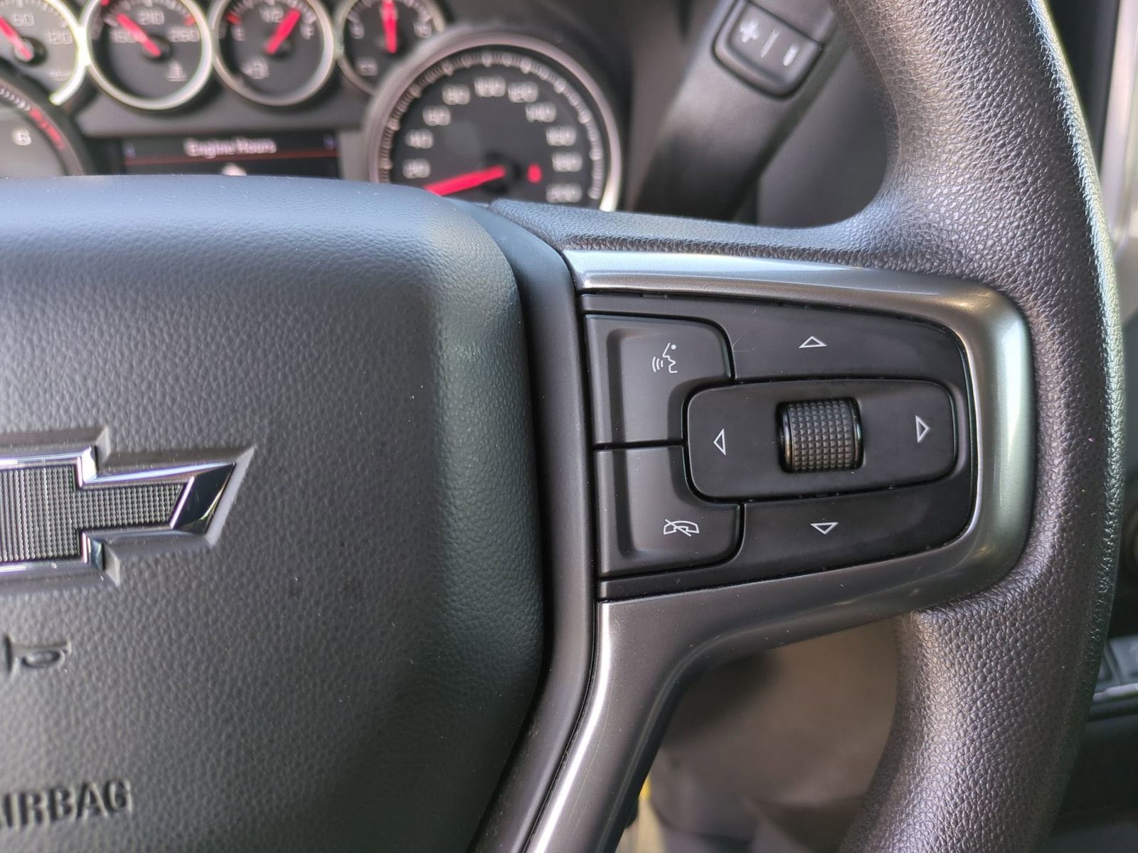 Thumbnail: 2022 Chevrolet Silverado 1500 - 28