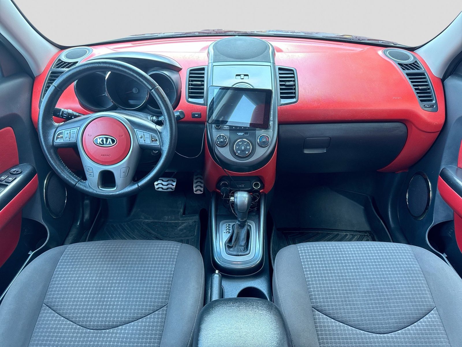 Thumbnail: 2011 Kia Soul - 16