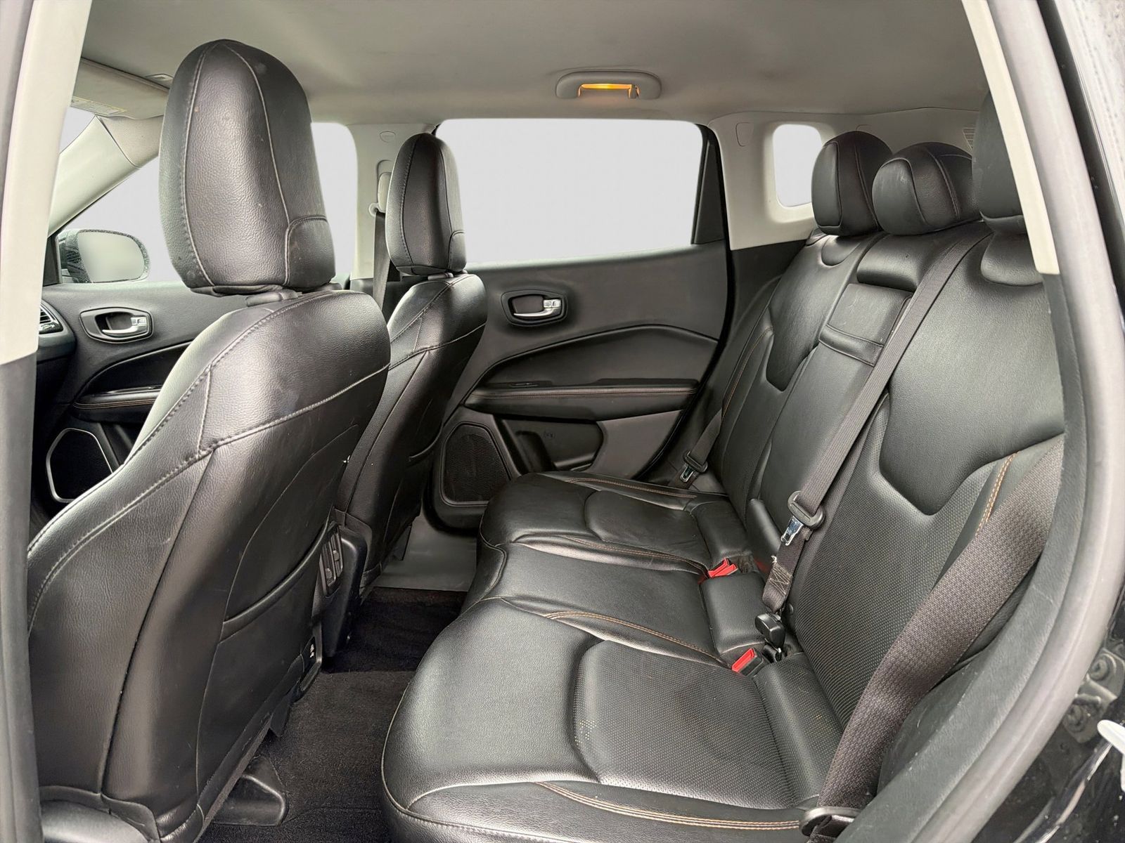 Thumbnail: 2018 Jeep Compass - 20