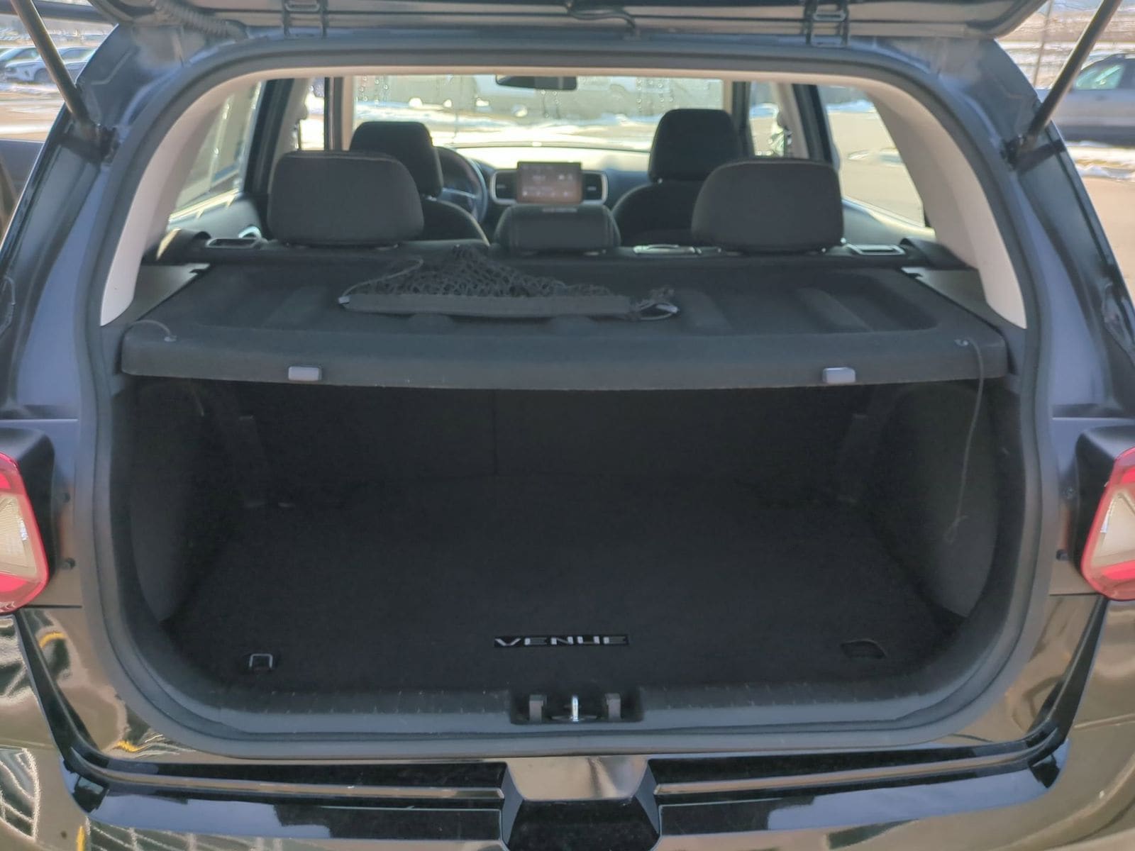 Thumbnail: 2023 Hyundai Venue - 36