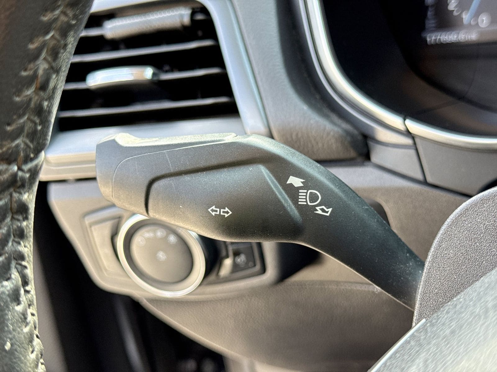 Thumbnail: 2013 Ford Fusion - 18