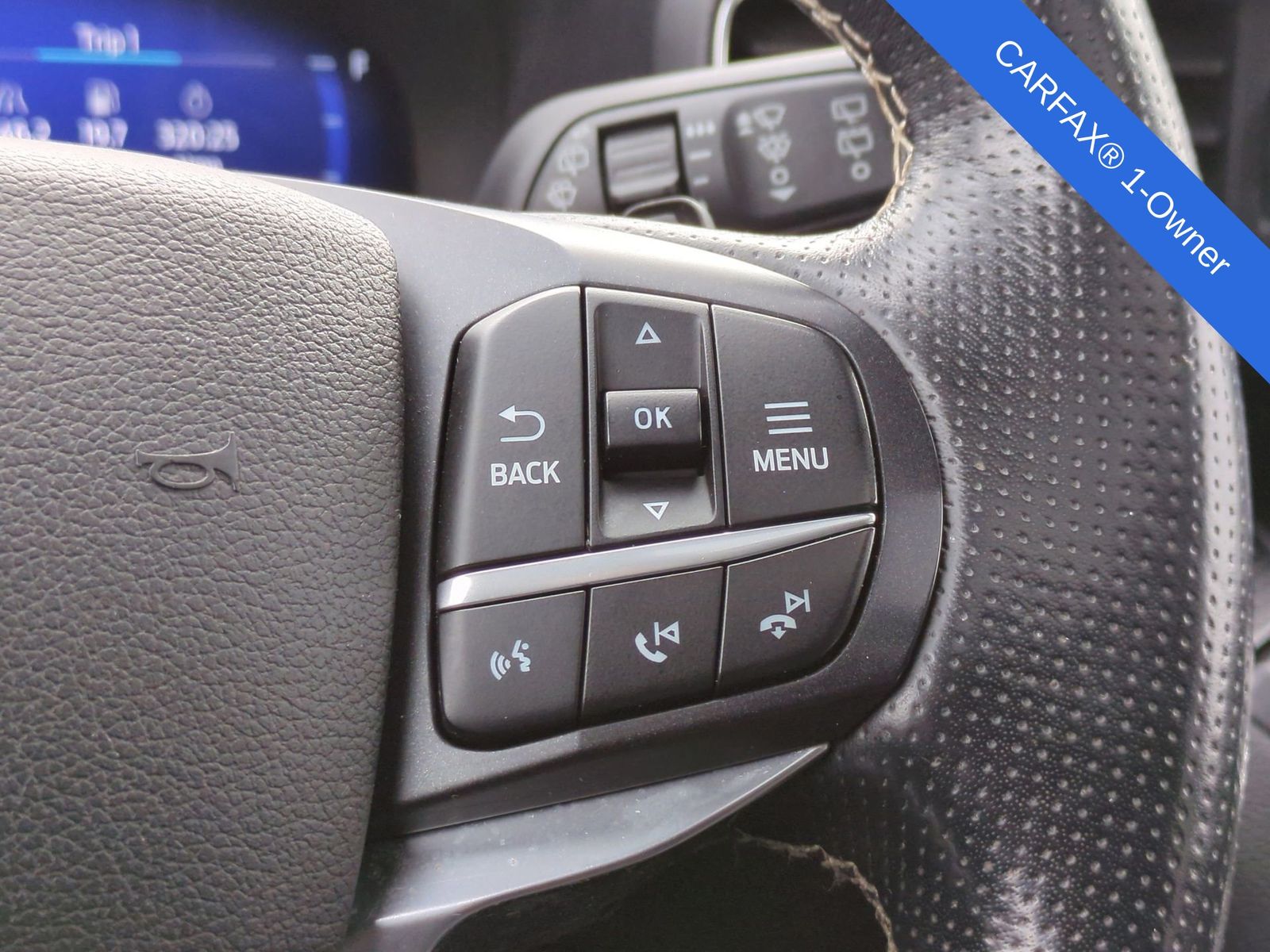 Thumbnail: 2020 Ford Explorer - 32