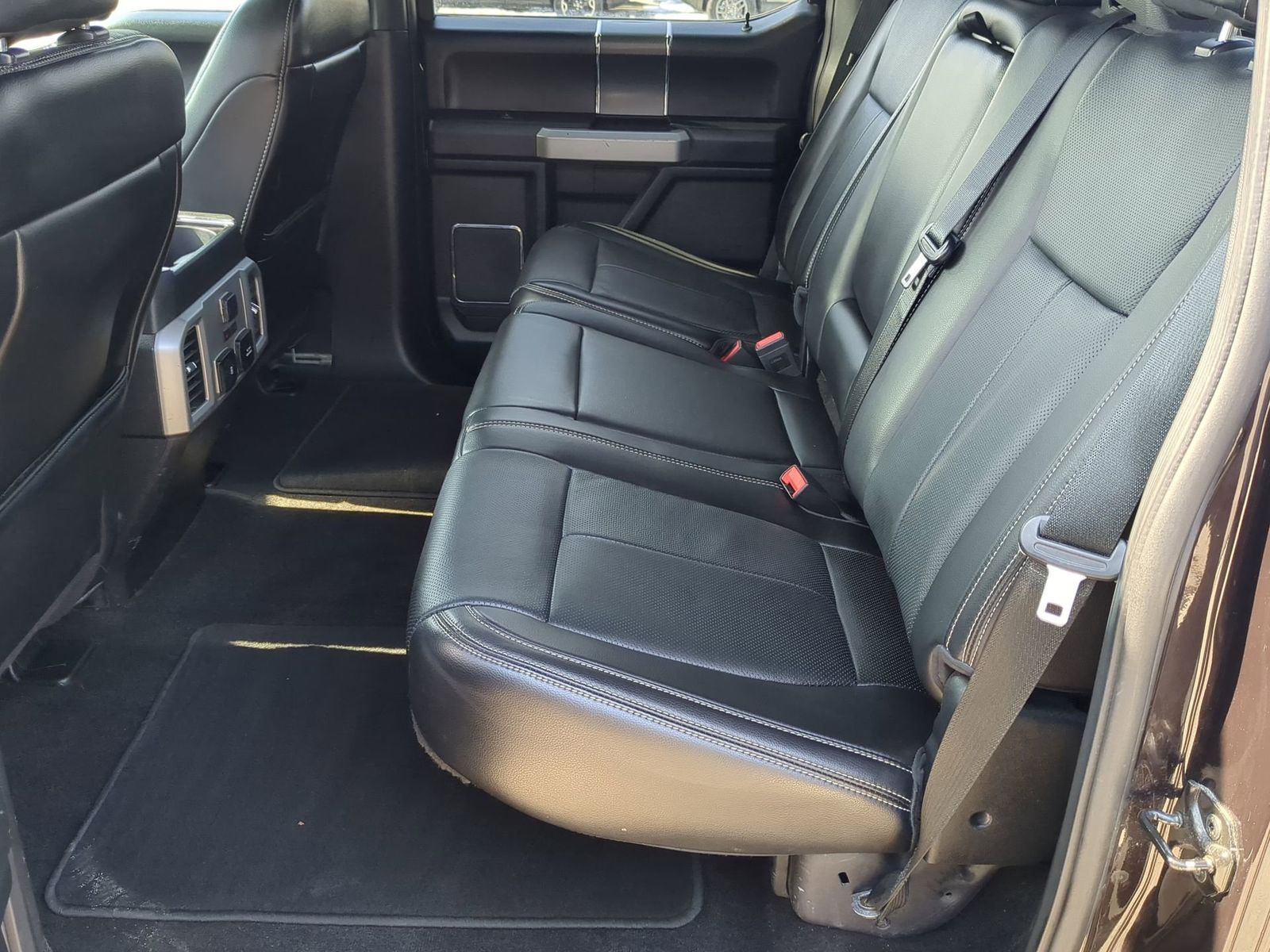 Thumbnail: 2018 Ford F-150 - 25