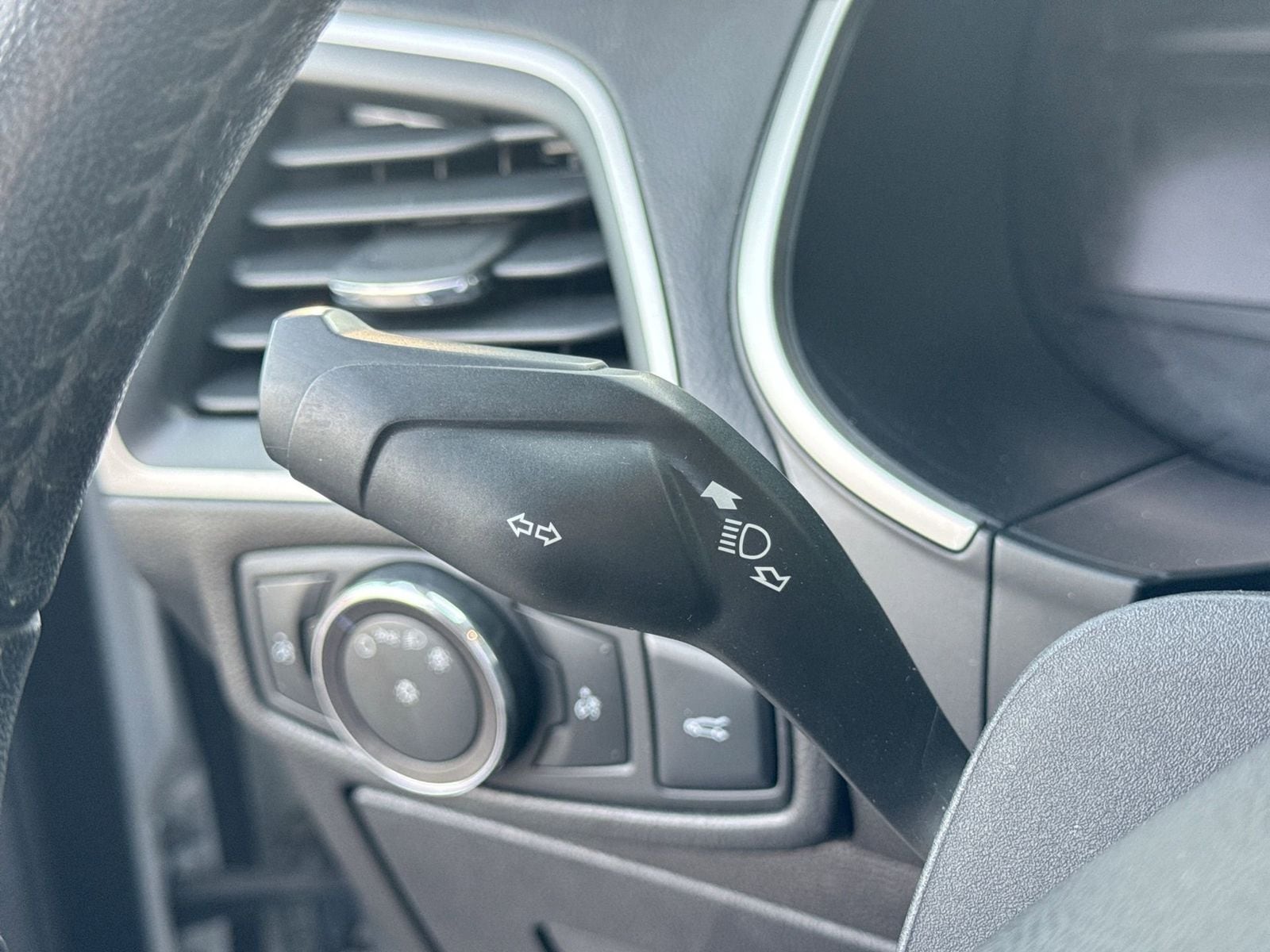 Thumbnail: 2017 Ford Edge - 27