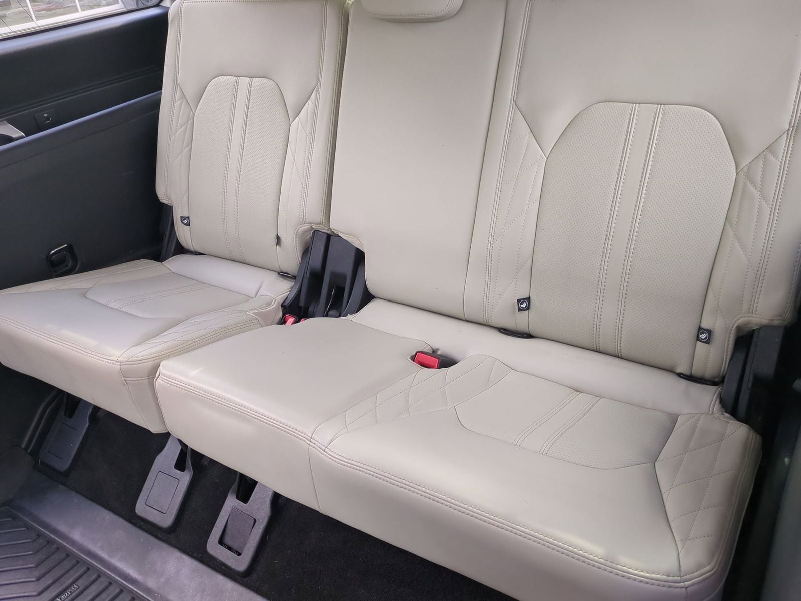 Thumbnail: 2019 Ford Expedition - 24