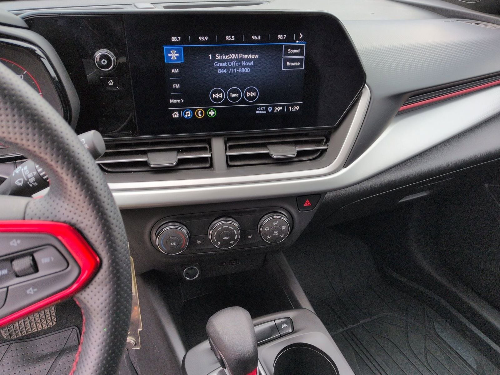 Thumbnail: 2024 Chevrolet Trax - 30