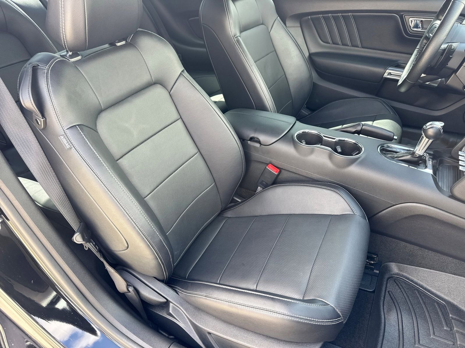 Thumbnail: 2016 Ford Mustang - 19