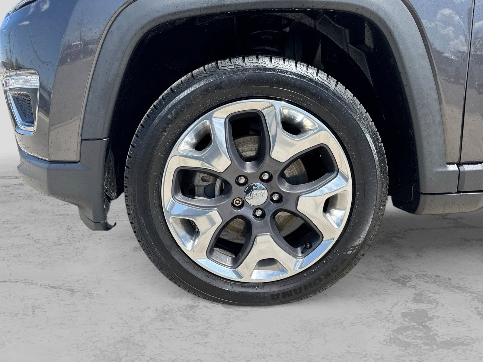 Thumbnail: 2019 Jeep Compass - 15