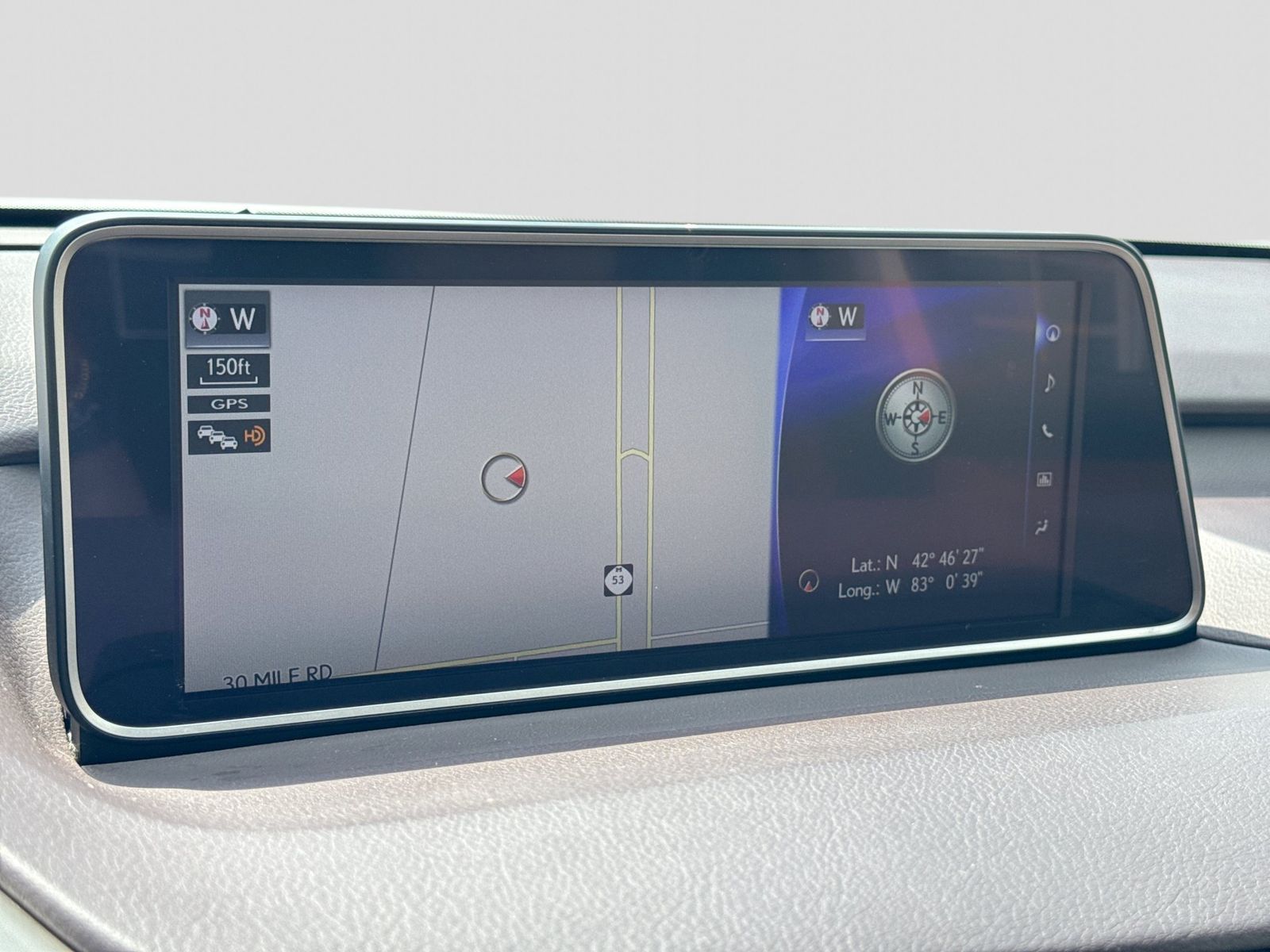 Thumbnail: 2016 Lexus RX - 35
