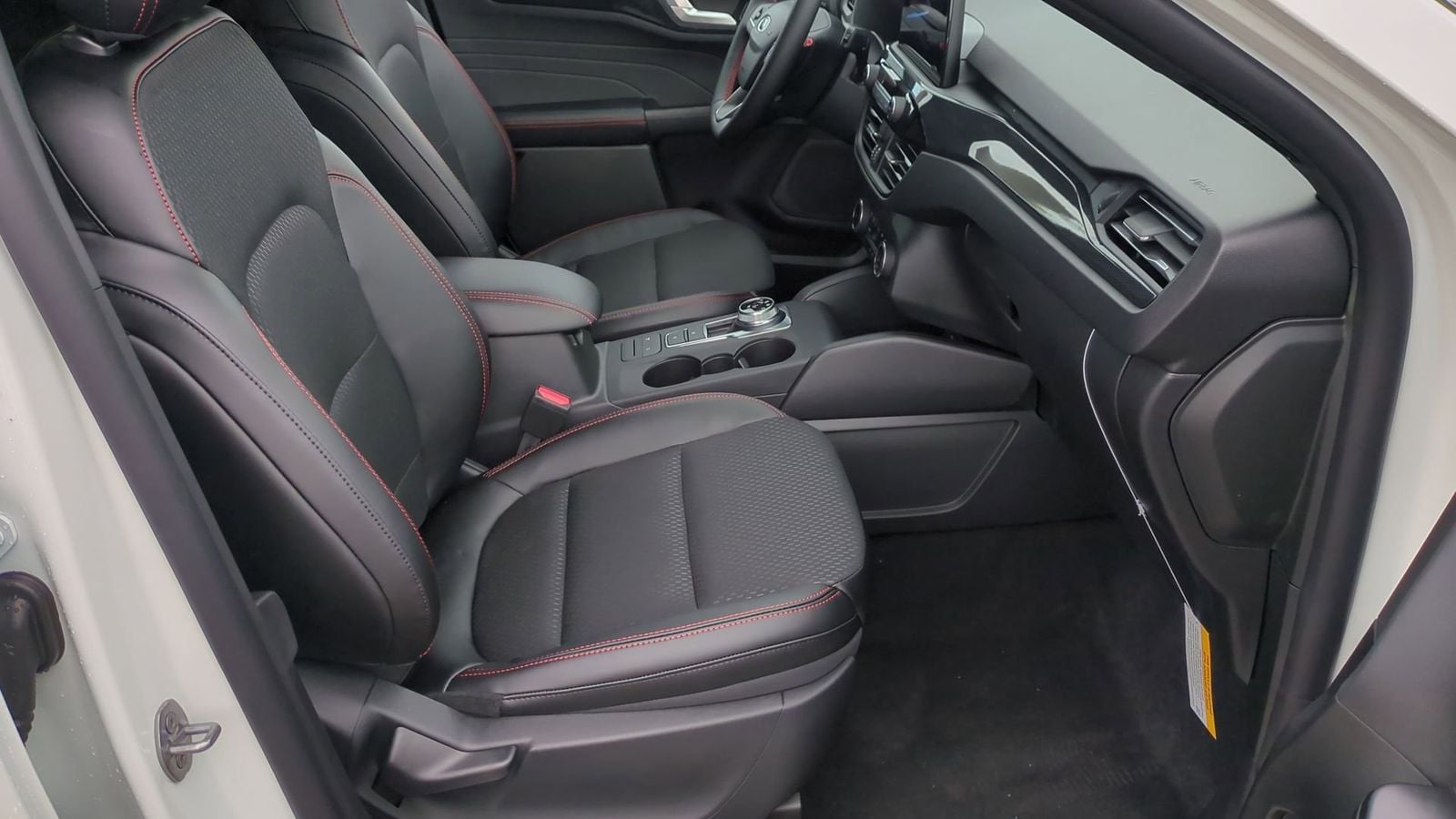 Thumbnail: 2025 Ford Escape - 20