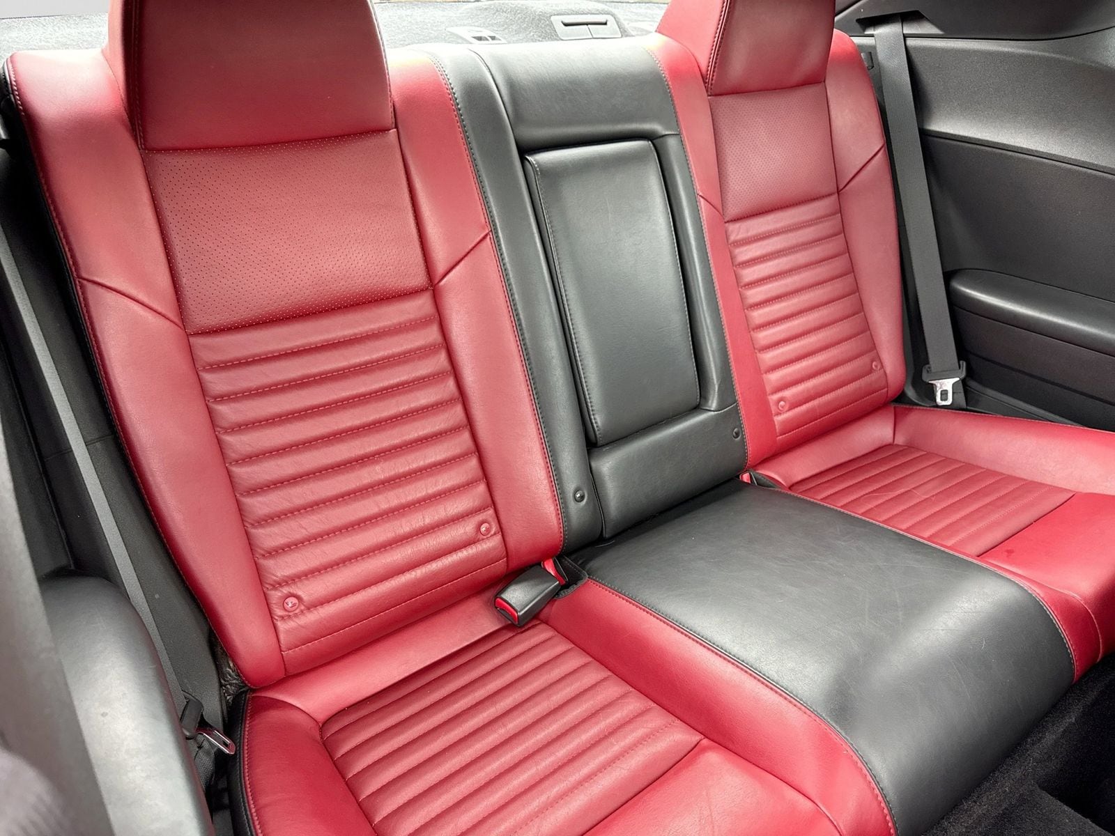 Thumbnail: 2013 Dodge Challenger - 23