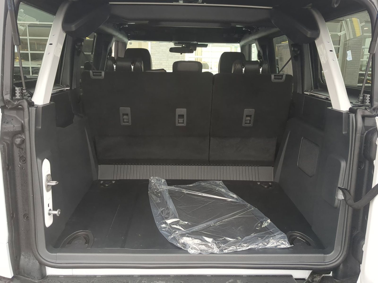 Thumbnail: 2025 Ford Bronco - 34