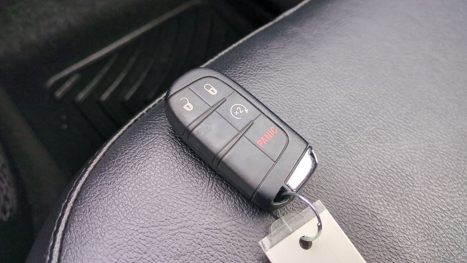 Thumbnail: 2020 Jeep Compass - 37