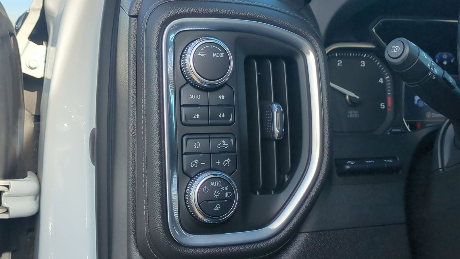 Thumbnail: 2022 GMC Sierra 2500 - 19