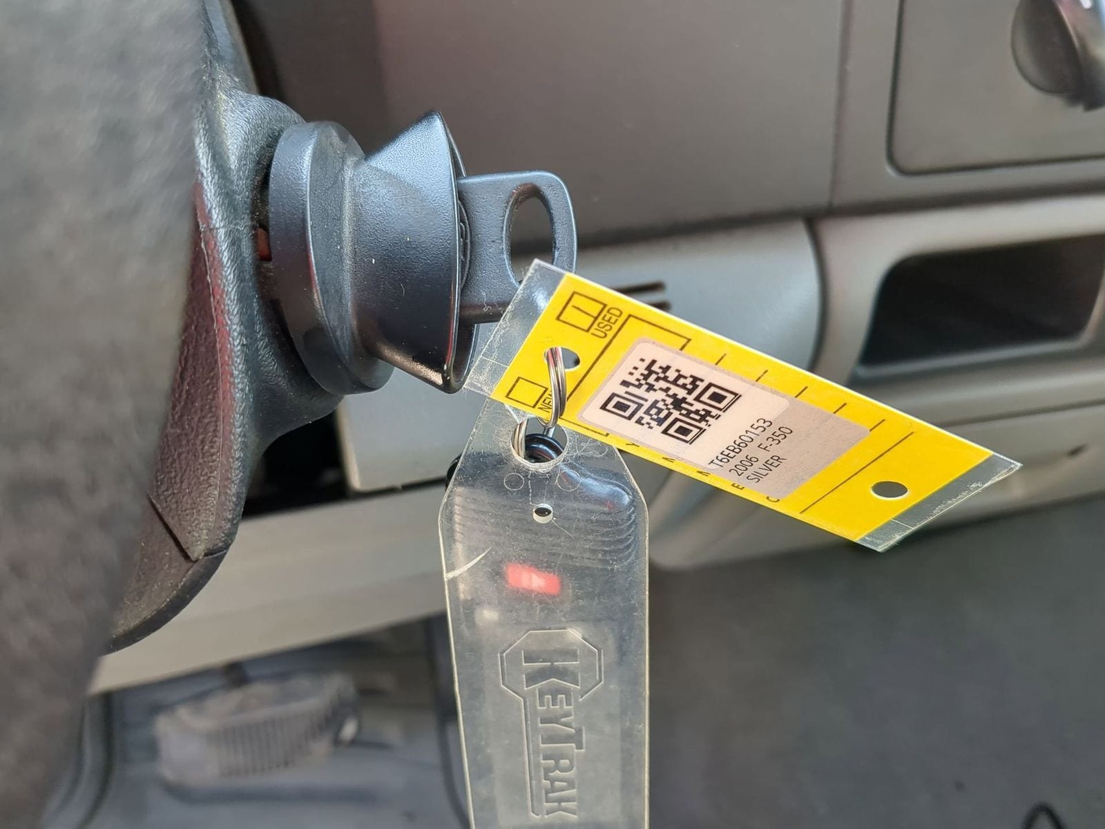 Thumbnail: 2006 Ford F-350 - 34