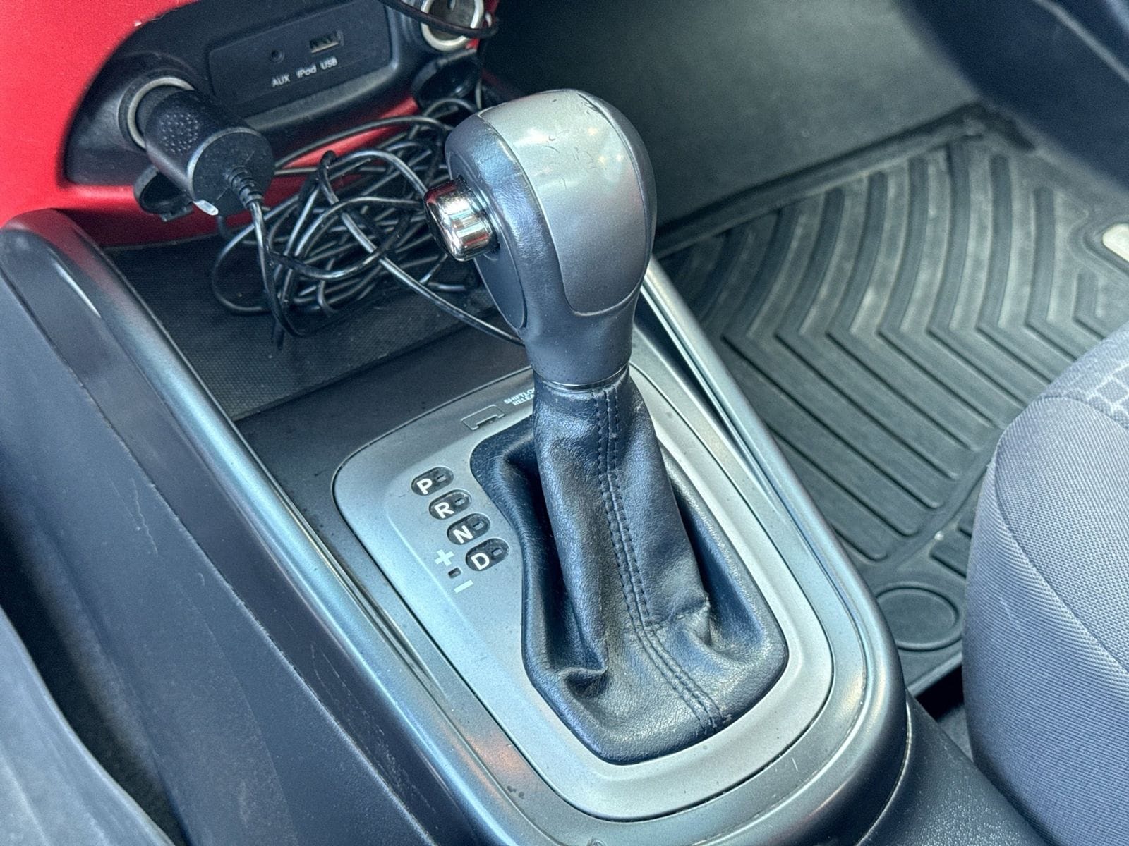 Thumbnail: 2011 Kia Soul - 32