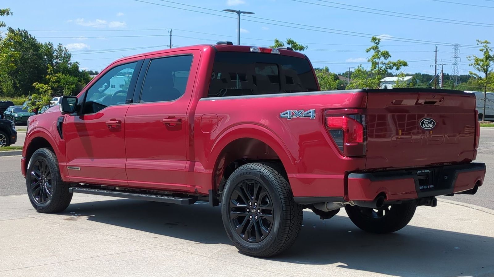 2025 Ford F-150 XLT photo 3
