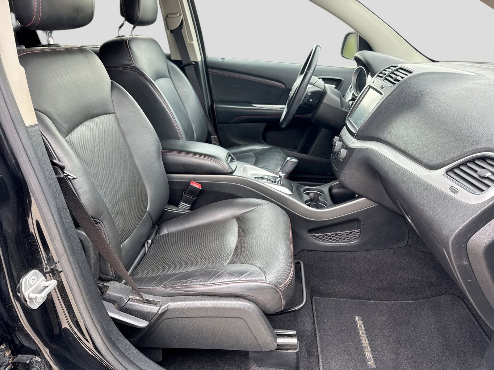 Thumbnail: 2017 Dodge Journey - 26