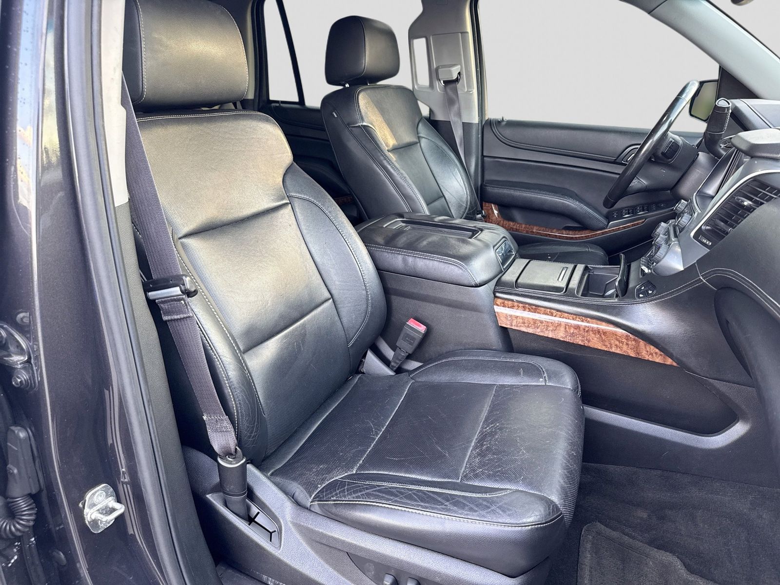 Thumbnail: 2015 Chevrolet Tahoe - 29