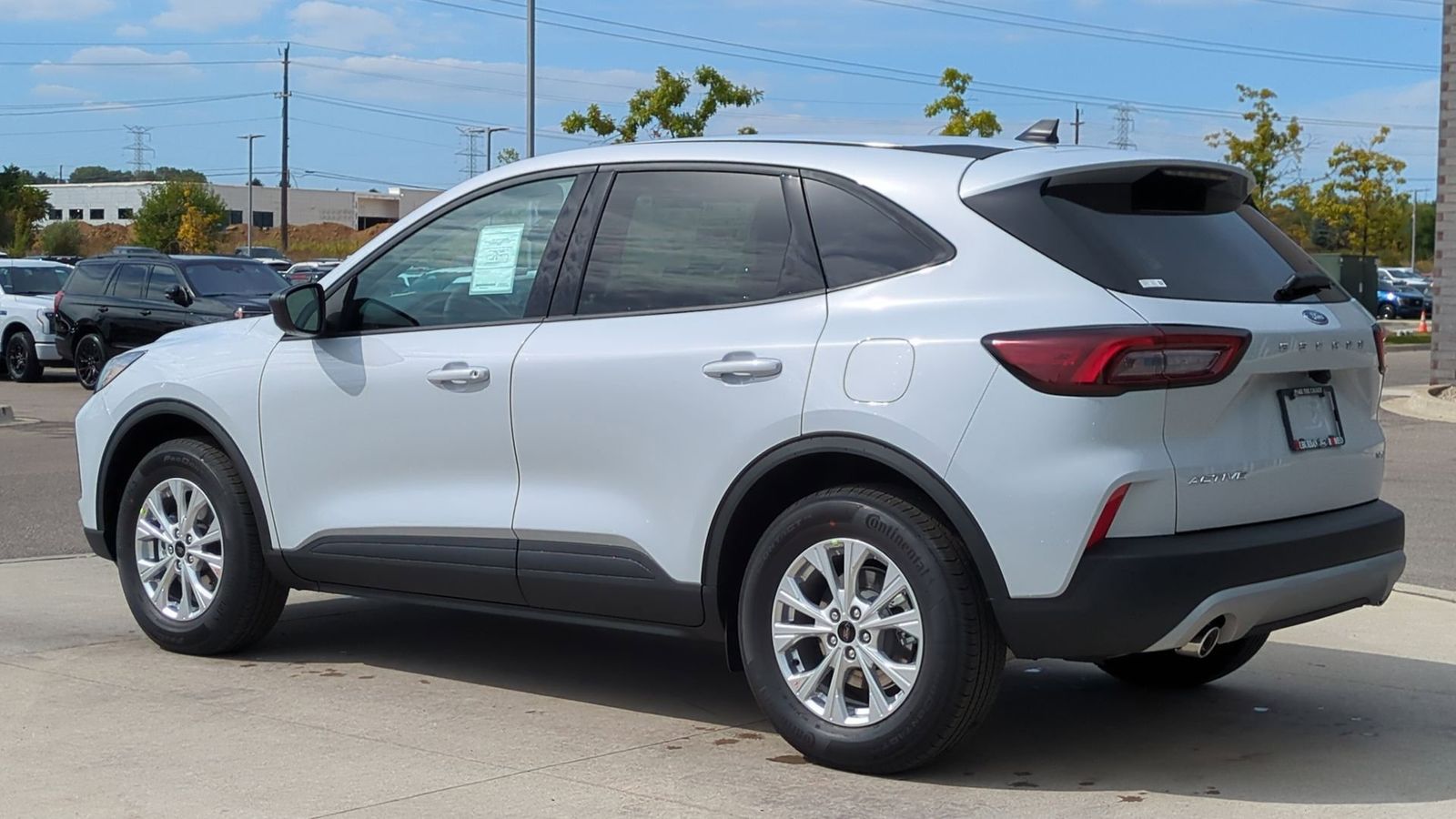 Thumbnail: 2025 Ford Escape - 3