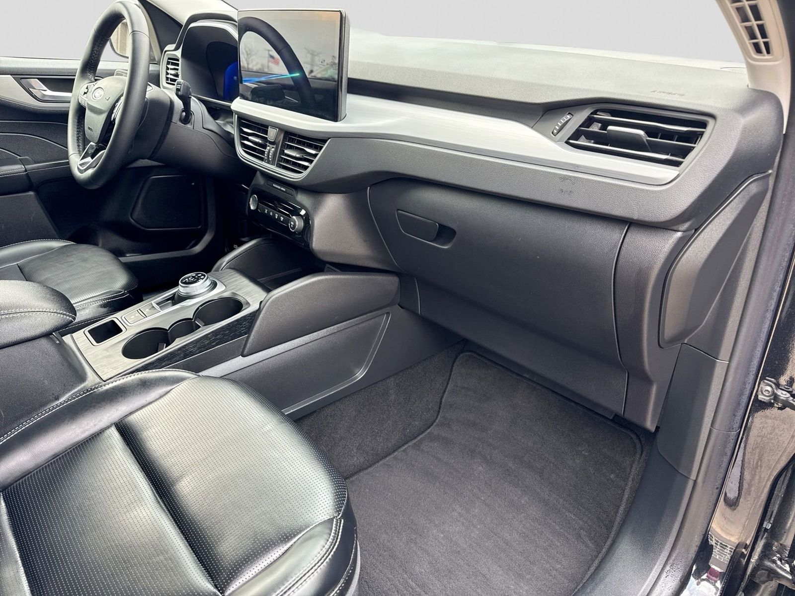 Thumbnail: 2025 Ford Escape - 8