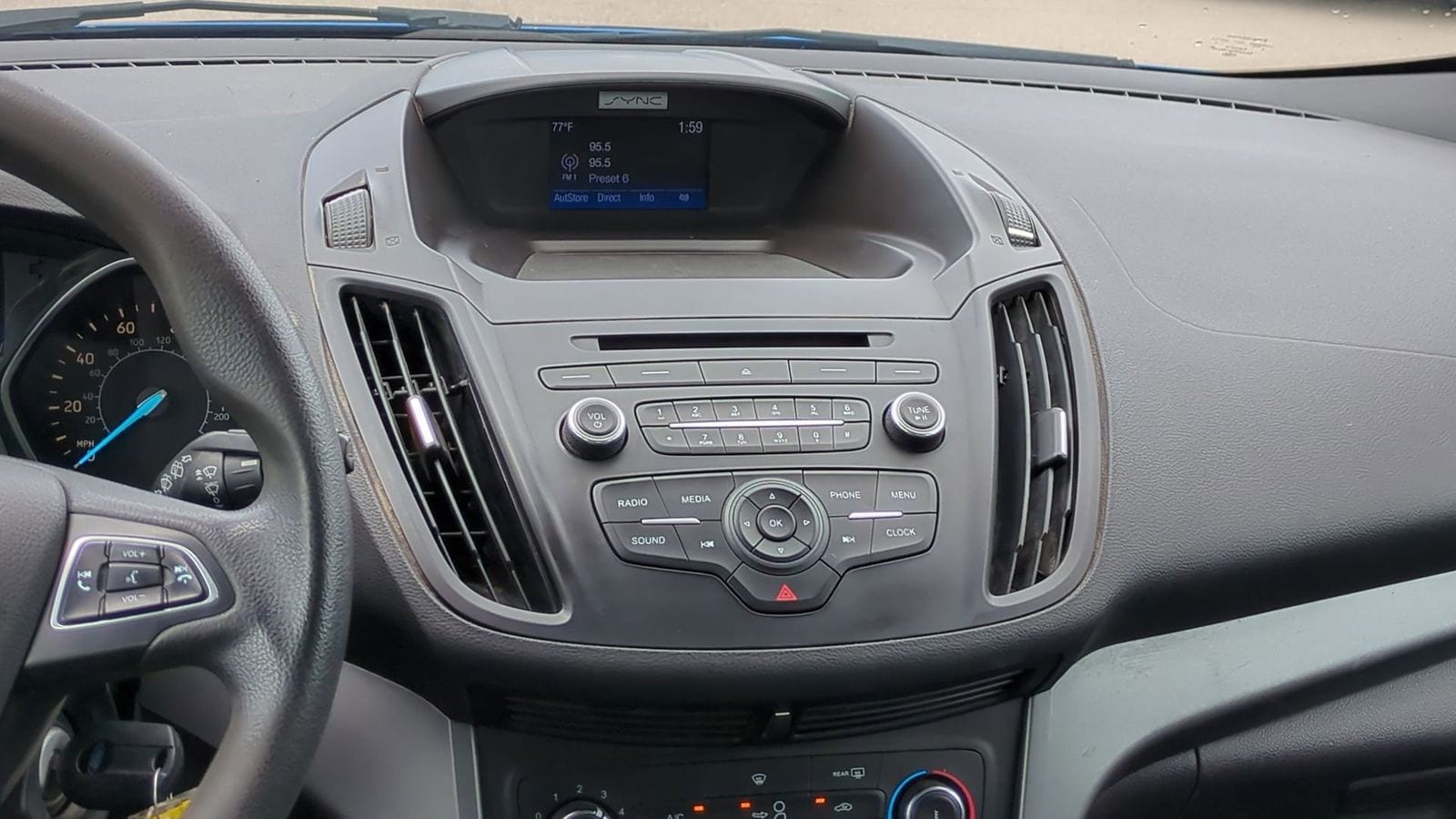 Thumbnail: 2017 Ford Escape - 24