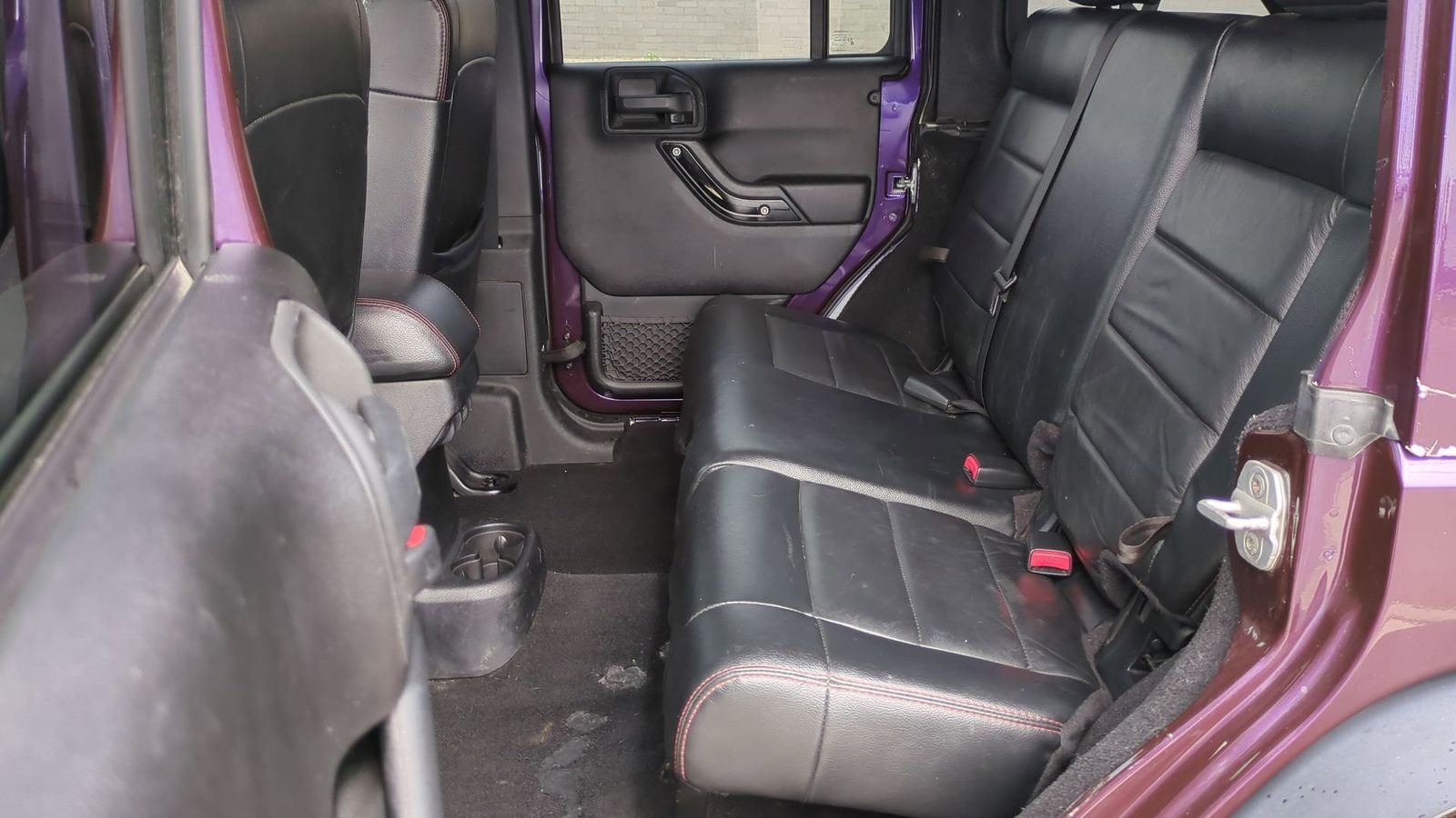 Thumbnail: 2012 Jeep Wrangler - 10