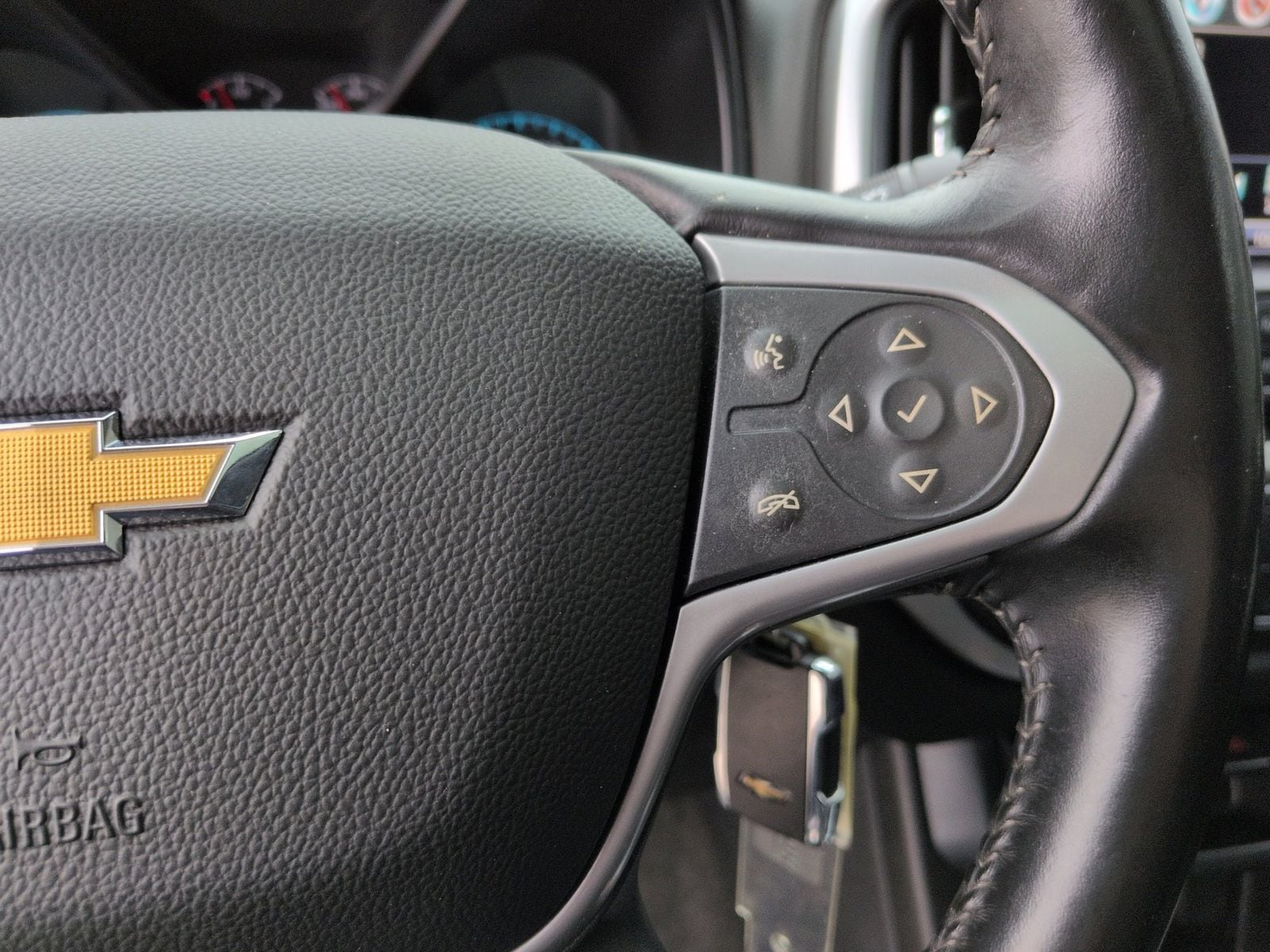 Thumbnail: 2018 Chevrolet Colorado - 28