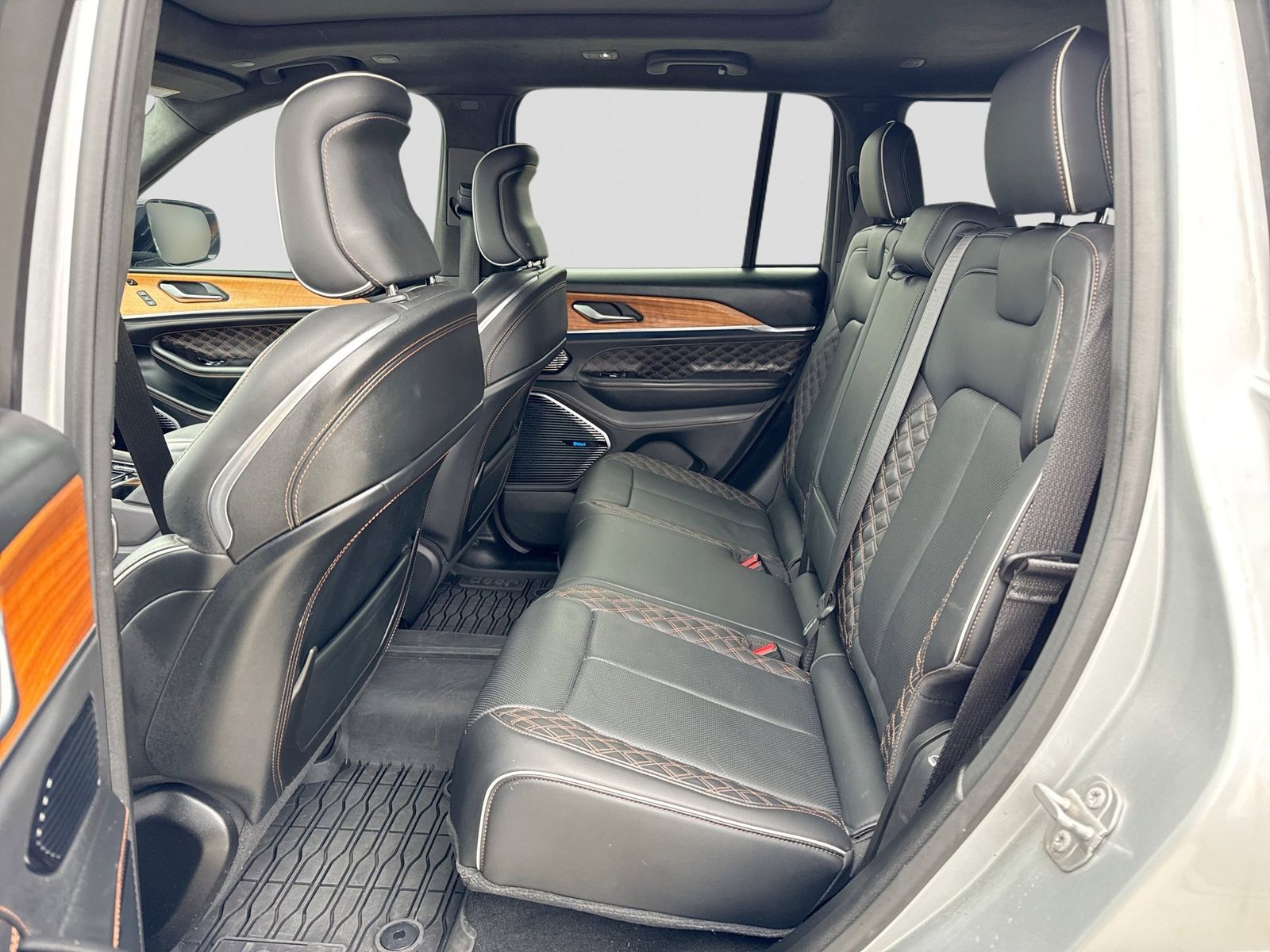 Thumbnail: 2023 Jeep Grand Cherokee - 5