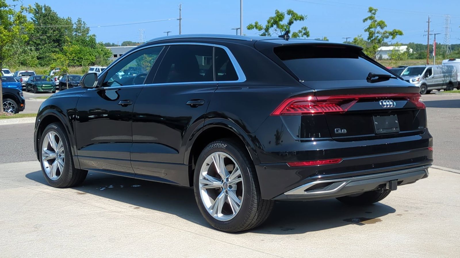 Thumbnail: 2019 Audi Q8 - 3
