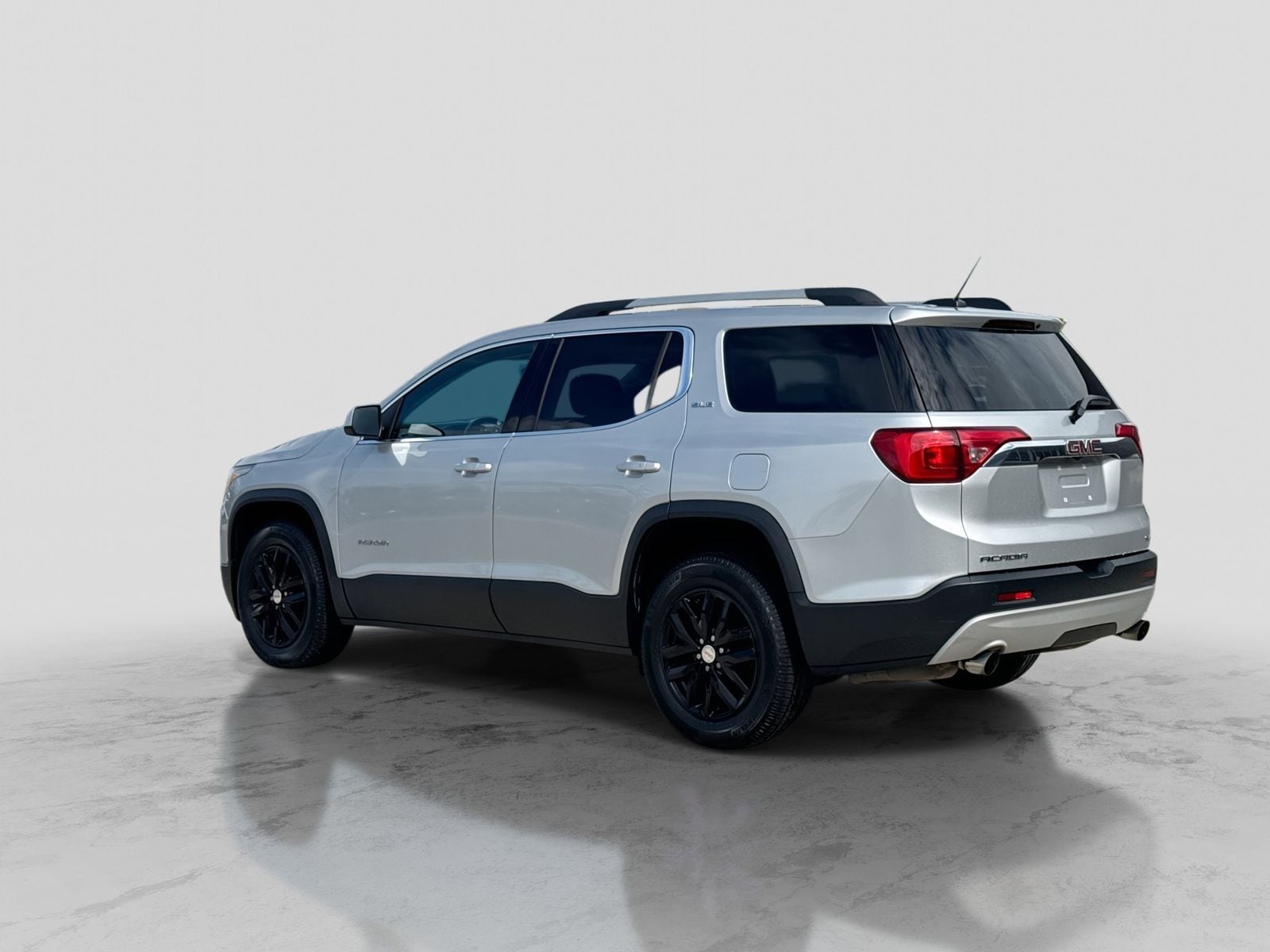 Thumbnail: 2017 GMC Acadia - 4