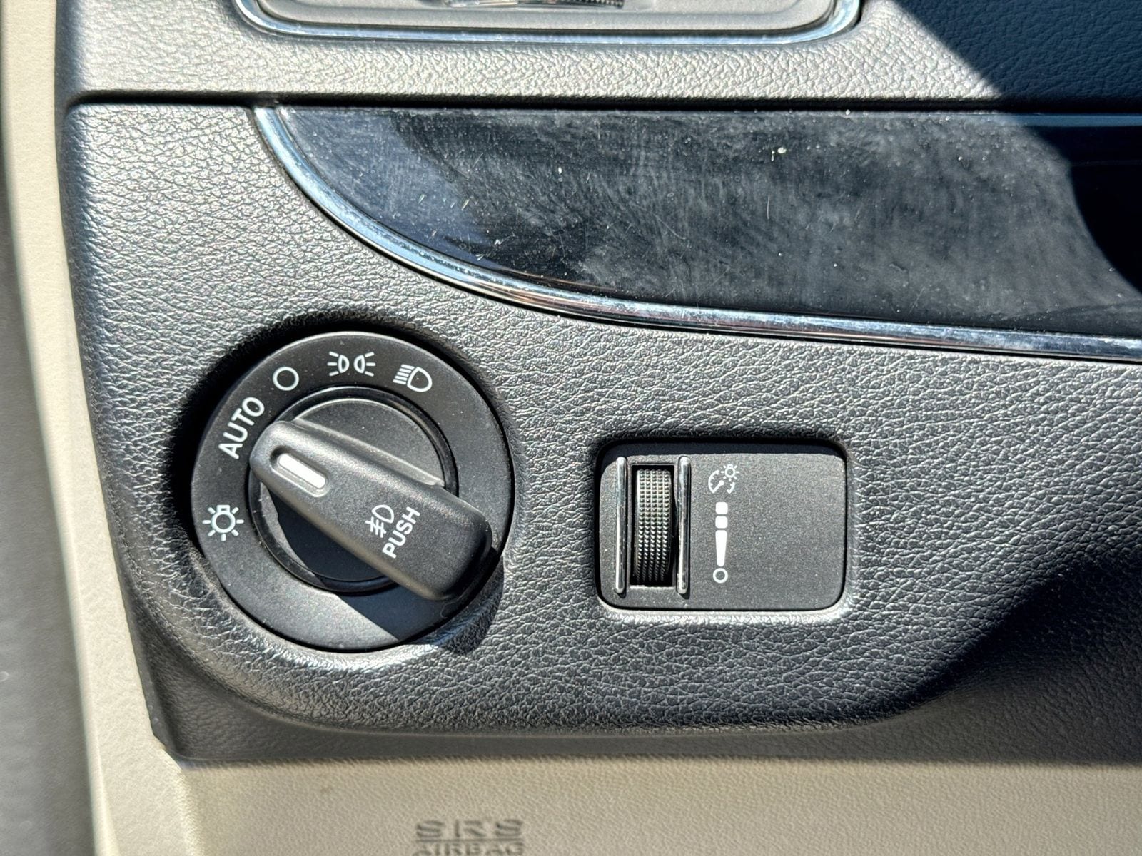 Thumbnail: 2017 Dodge Grand Caravan - 34