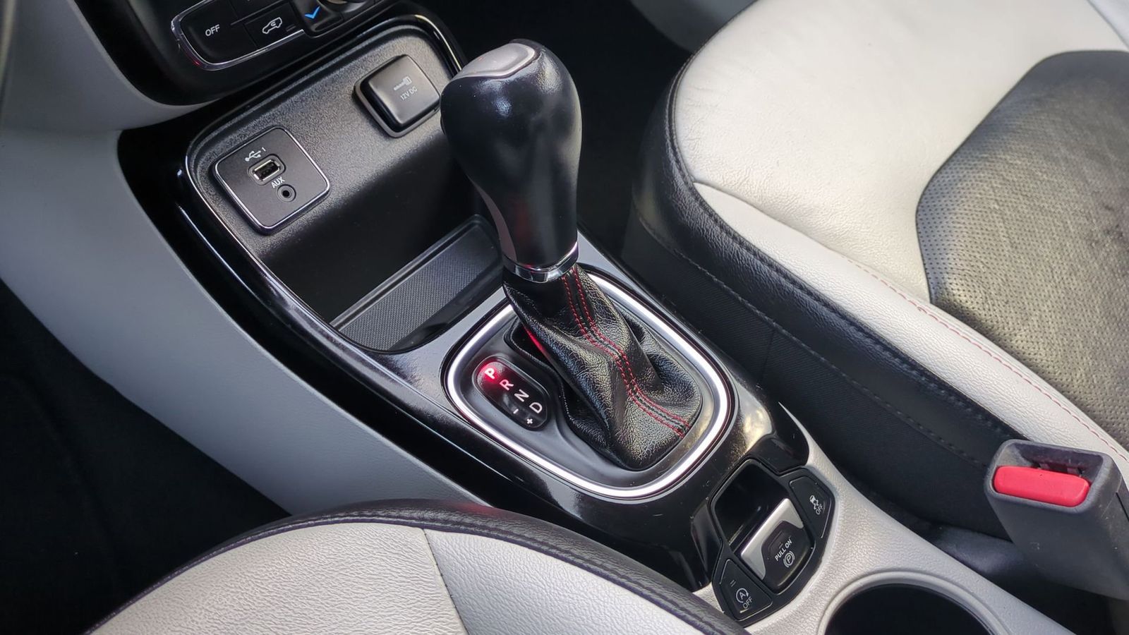 Thumbnail: 2019 Jeep Compass - 33