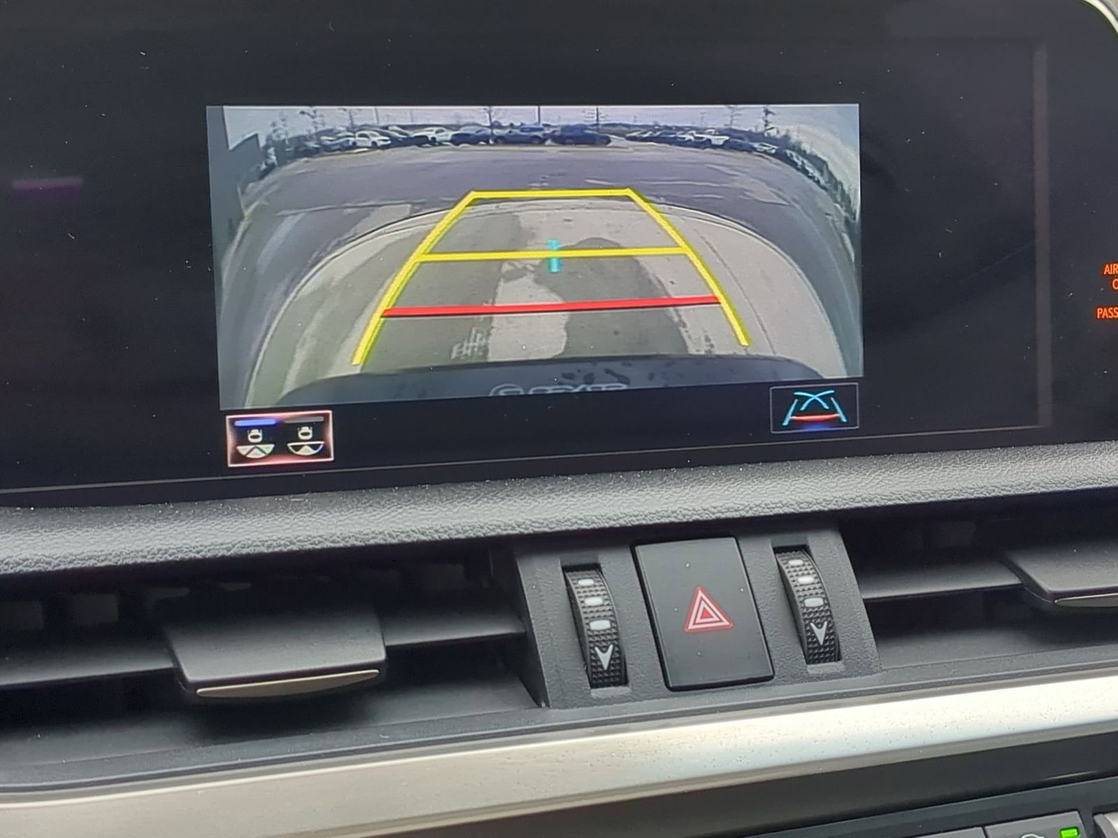 Thumbnail: 2021 Lexus ES - 34