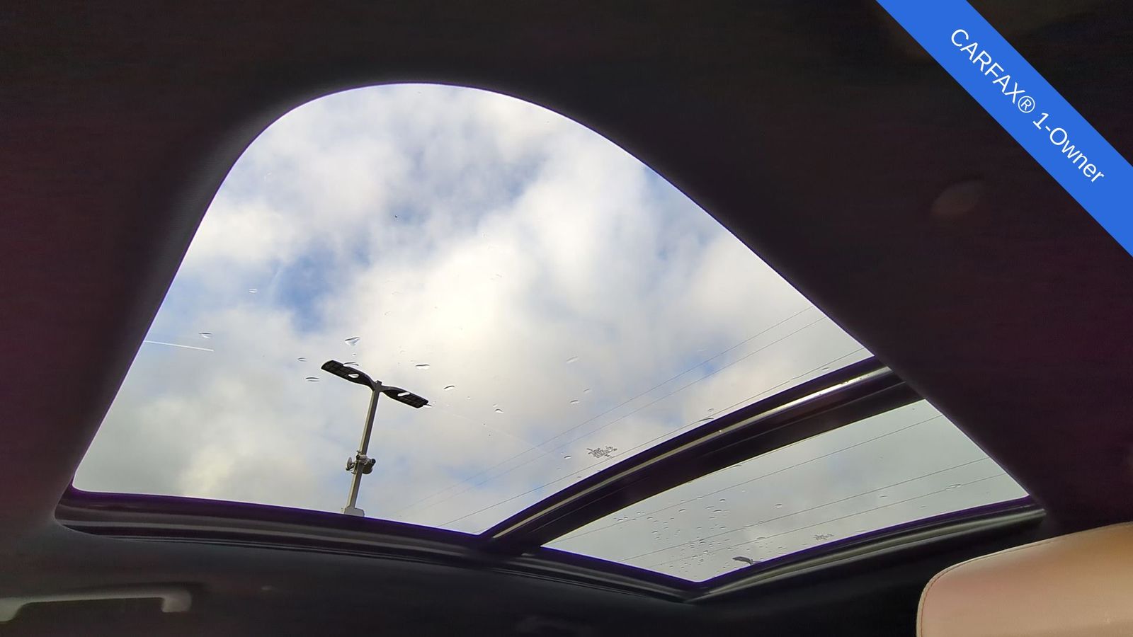 Thumbnail: 2023 Lincoln Nautilus - 22