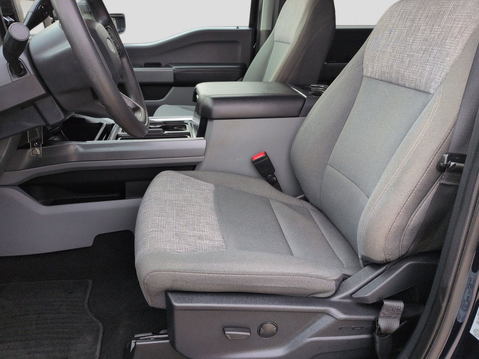 Thumbnail: 2023 Ford F-250 - 19