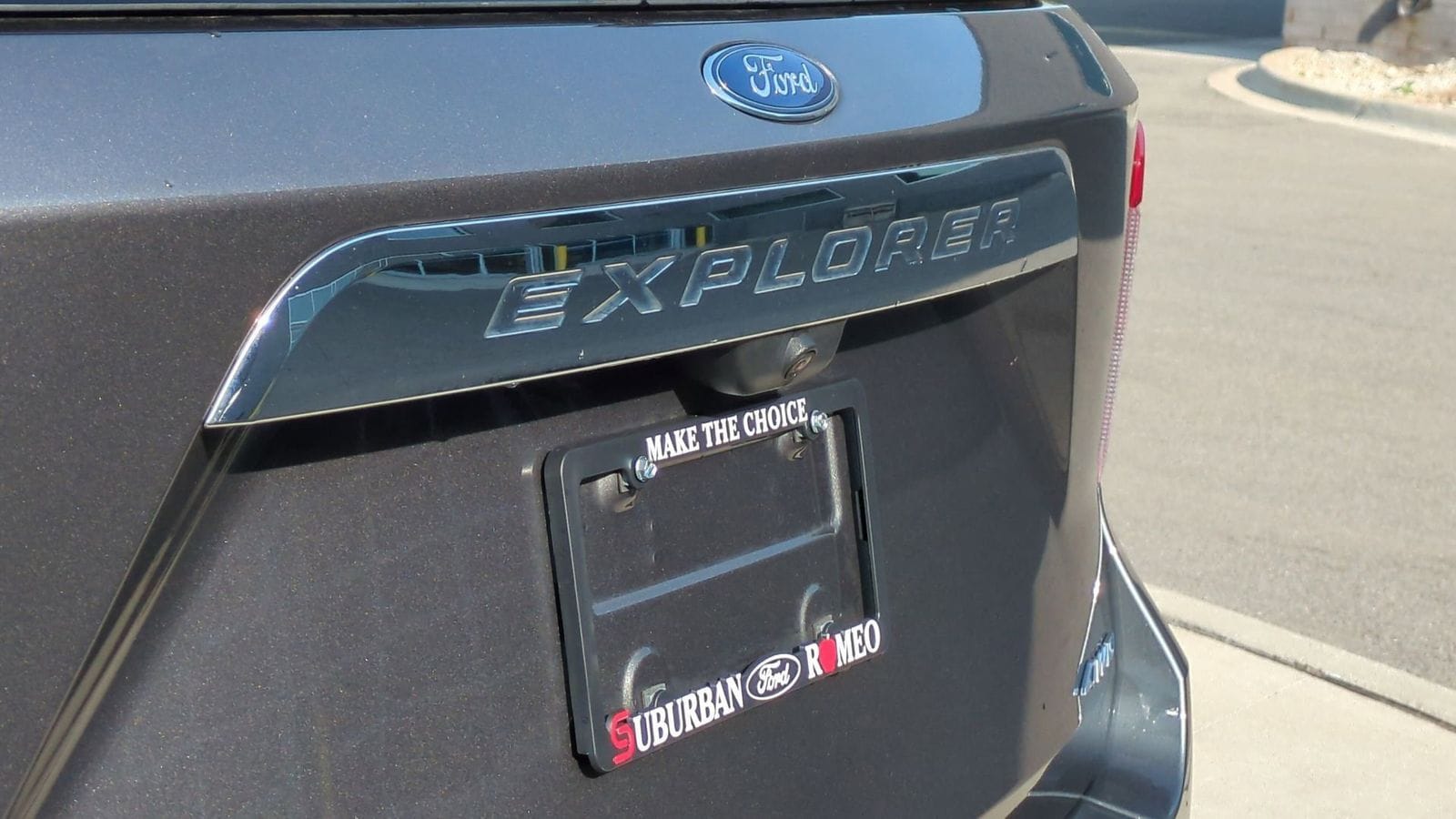 Thumbnail: 2023 Ford Explorer - 12