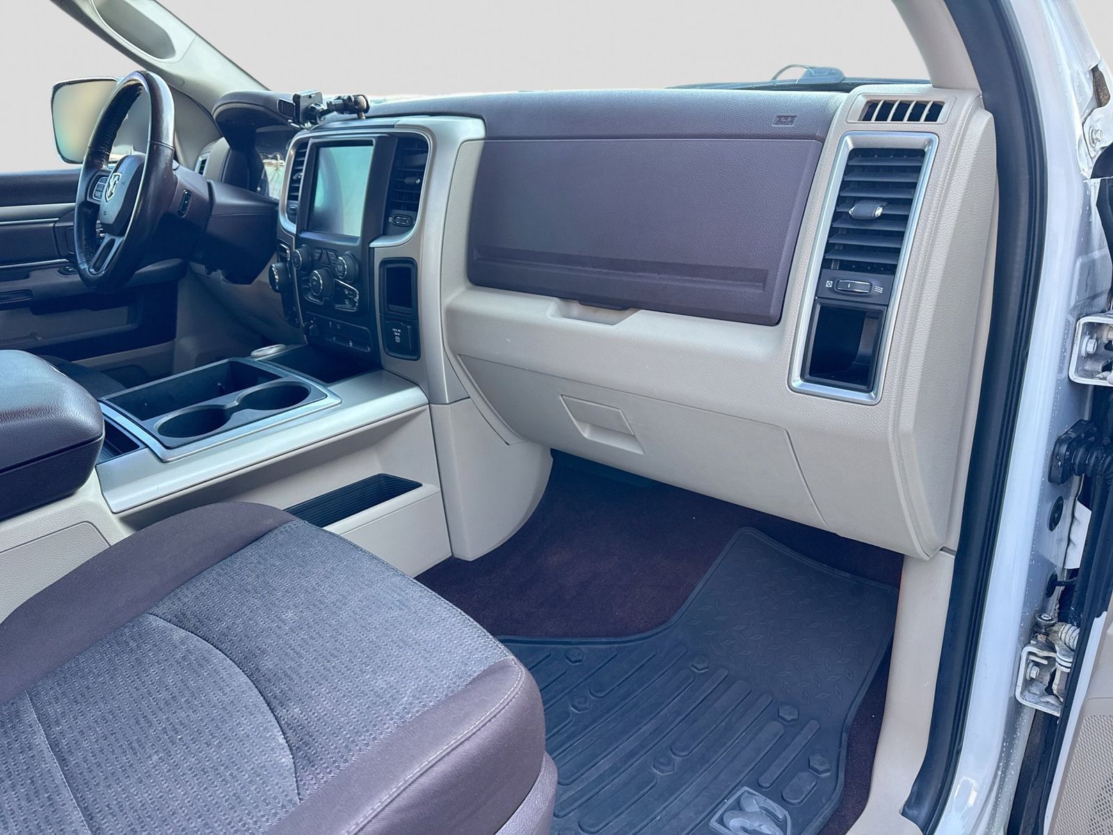 Thumbnail: 2014 RAM 1500 - 8