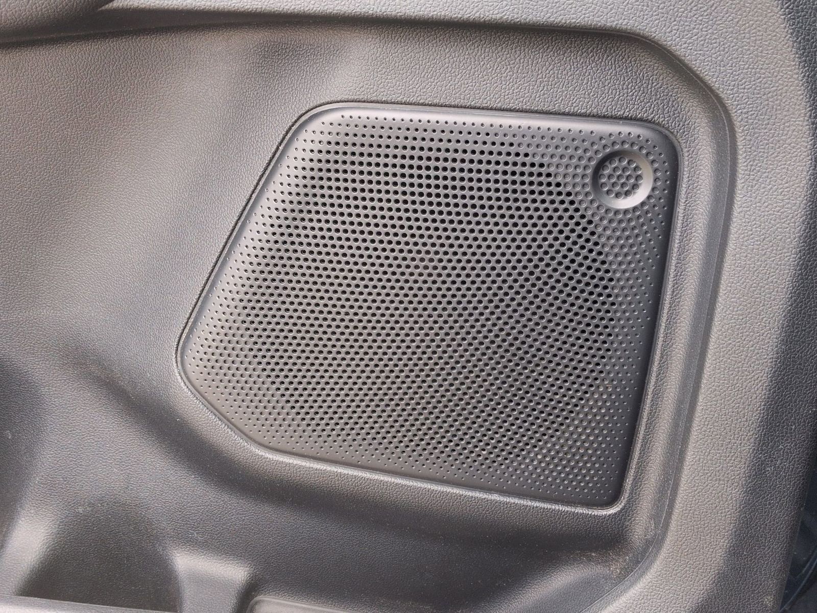 Thumbnail: 2020 Ford Escape - 29