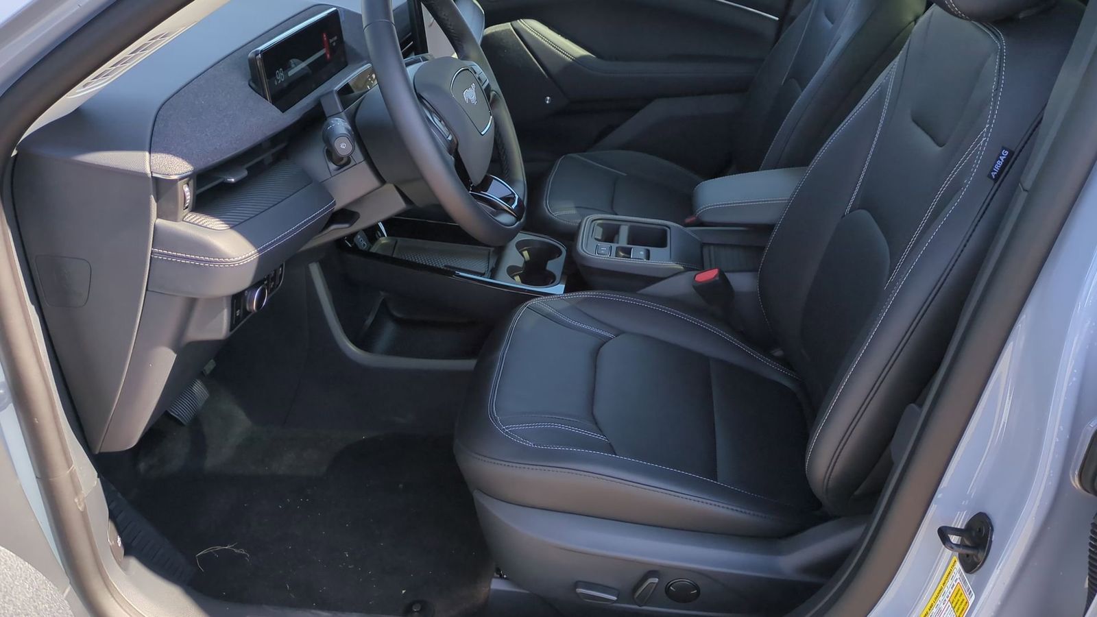 Thumbnail: 2025 Ford Mustang Mach-E - 15