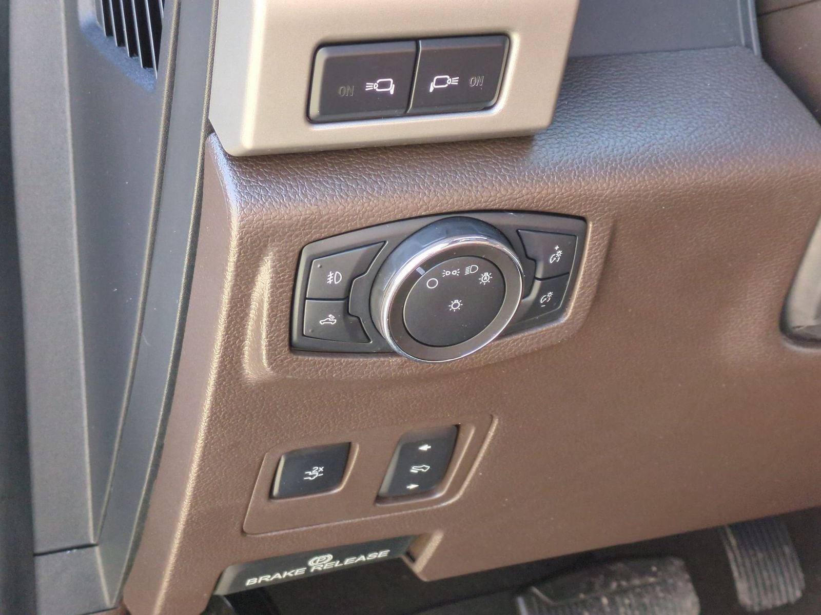 Thumbnail: 2022 Ford F-450 - 23