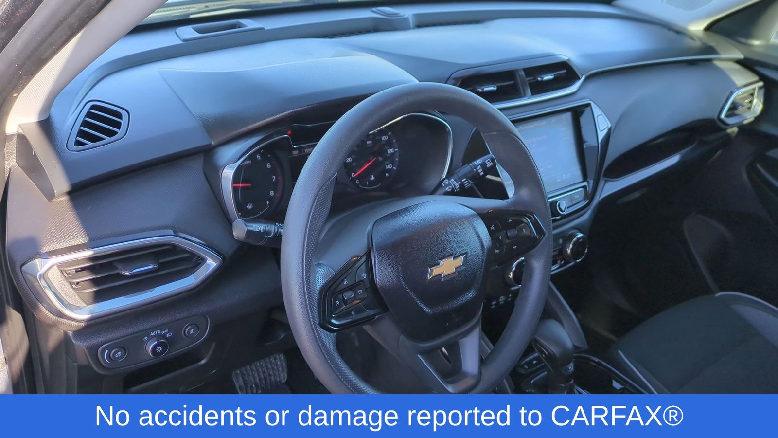 Thumbnail: 2021 Chevrolet TrailBlazer - 2