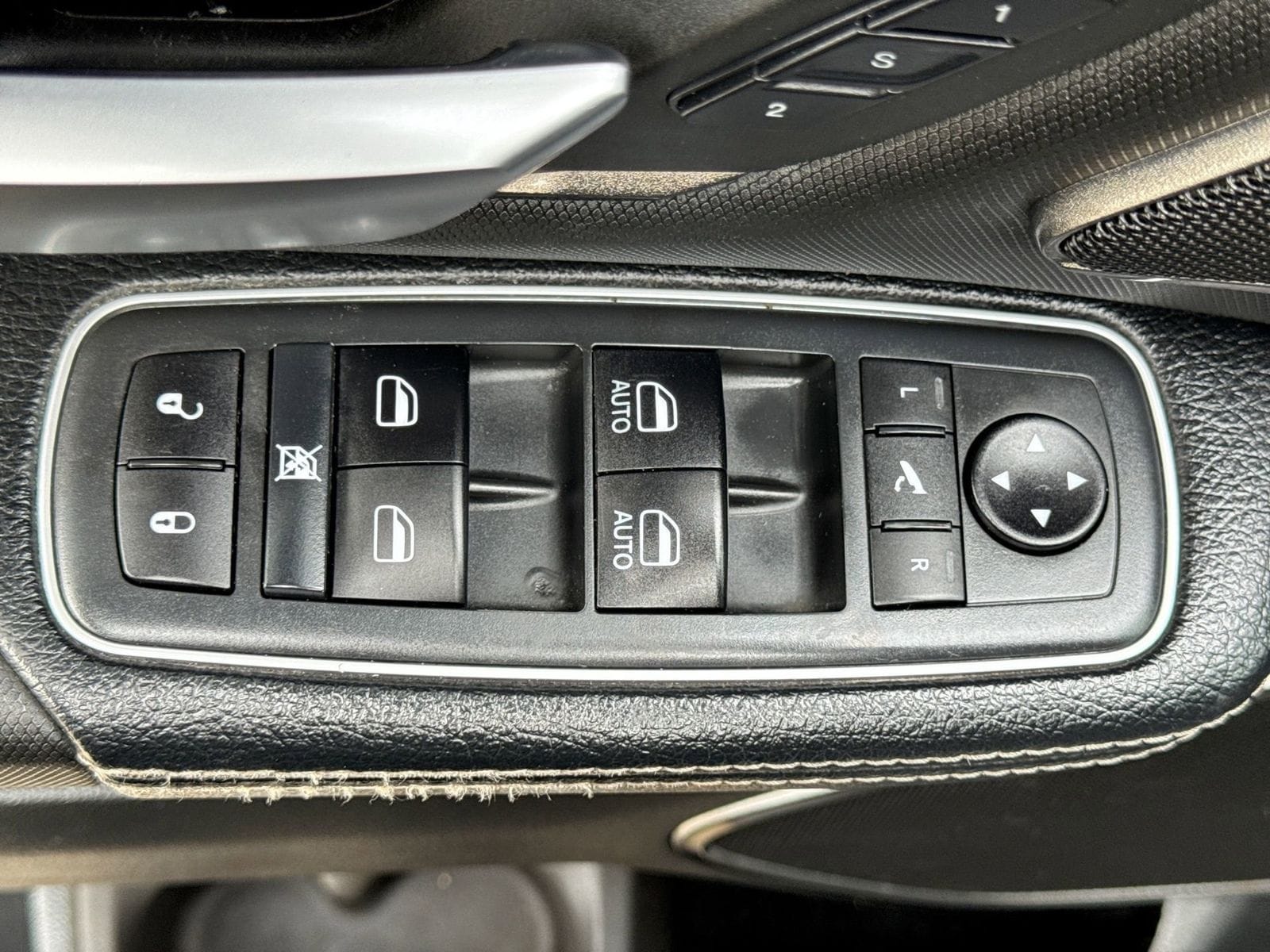 Thumbnail: 2020 RAM 1500 - 18