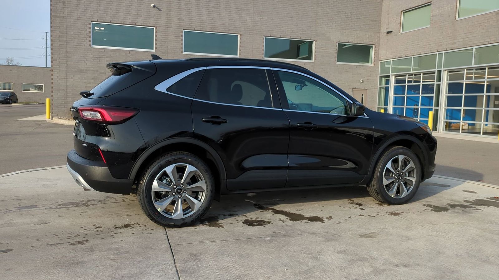 Thumbnail: 2025 Ford Escape - 7