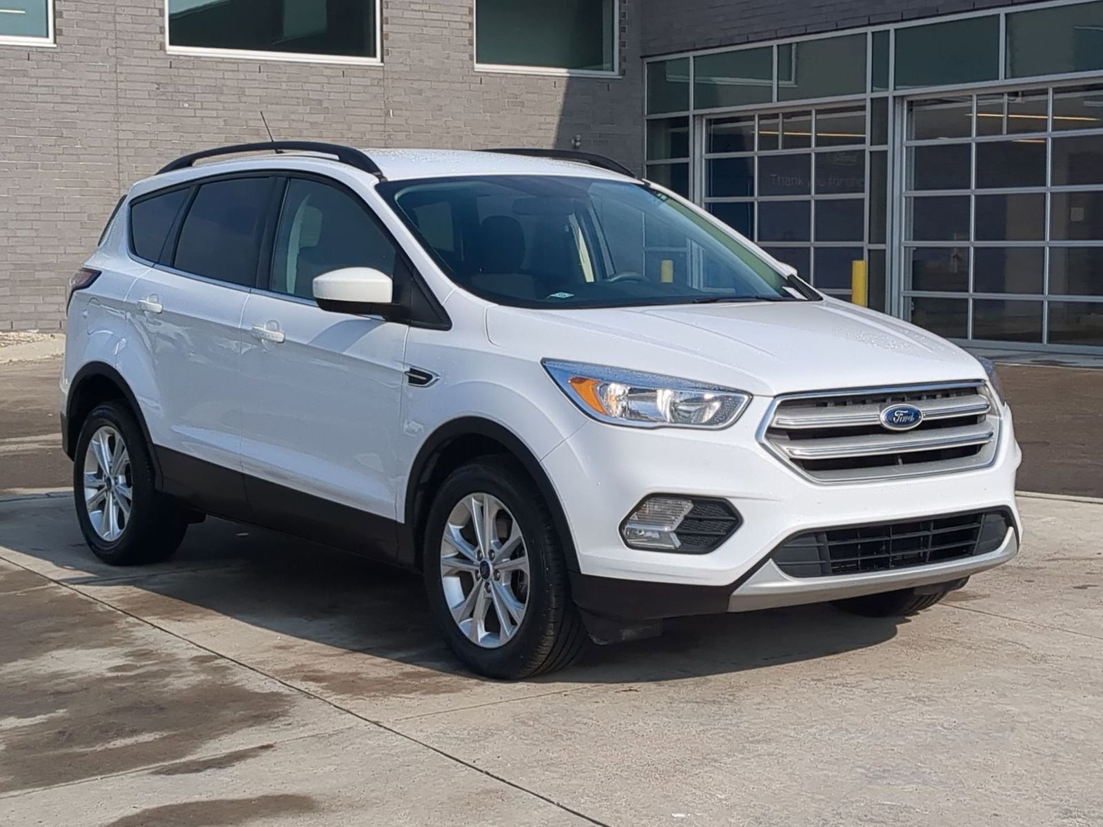 Thumbnail: 2018 Ford Escape - 10