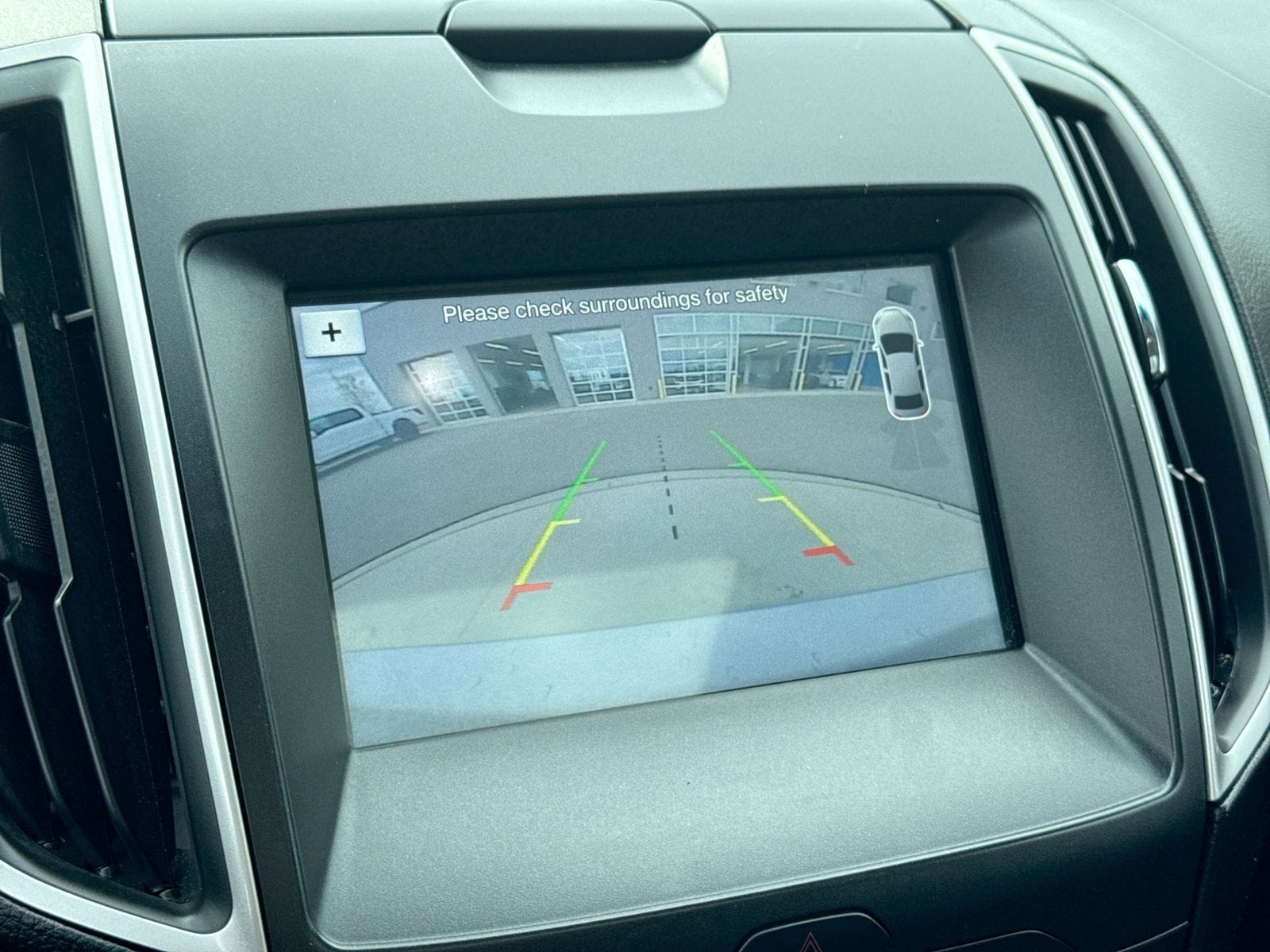 Thumbnail: 2017 Ford Edge - 30